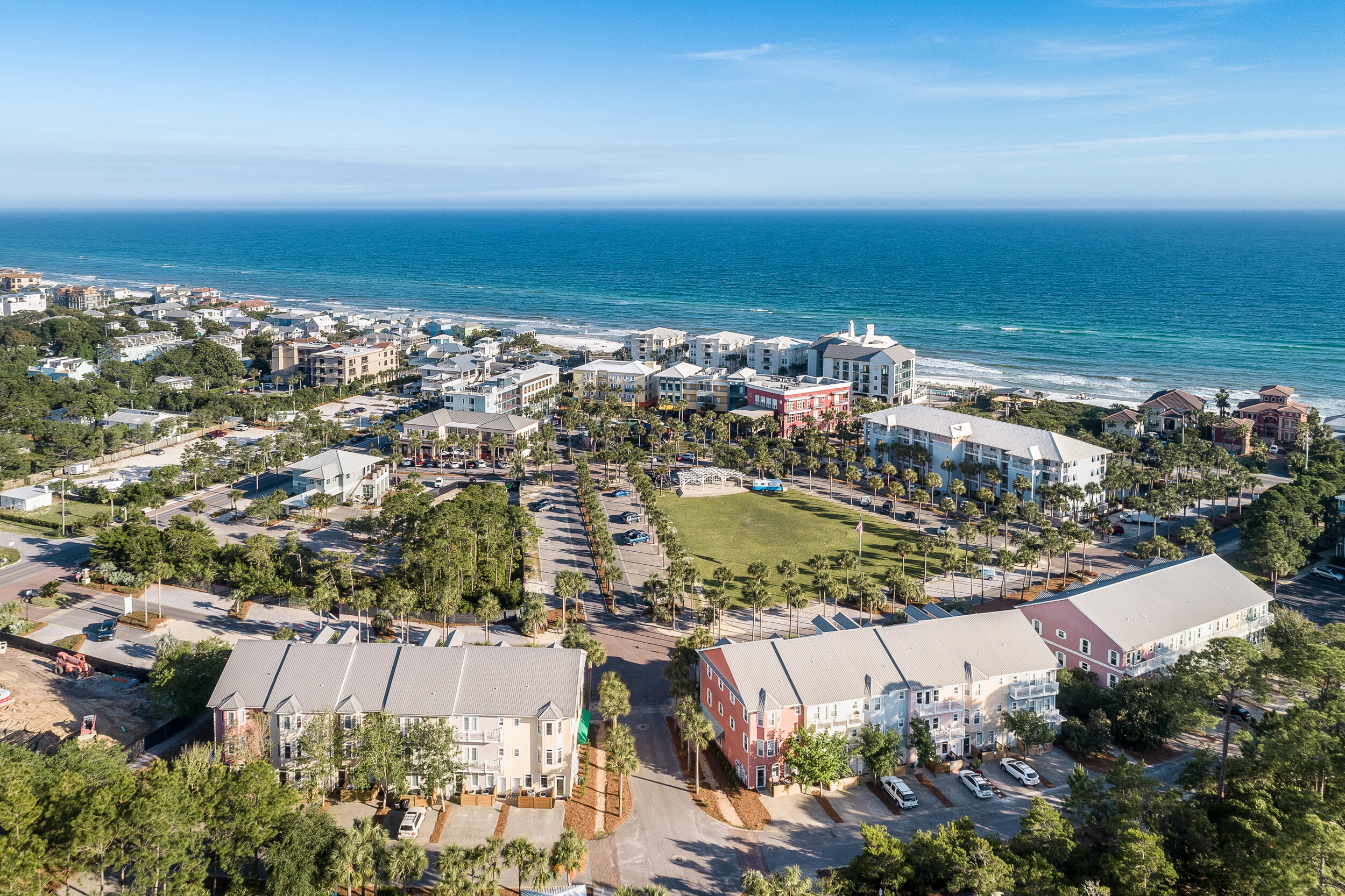 GULF PLACE RESIDENCES - Residential