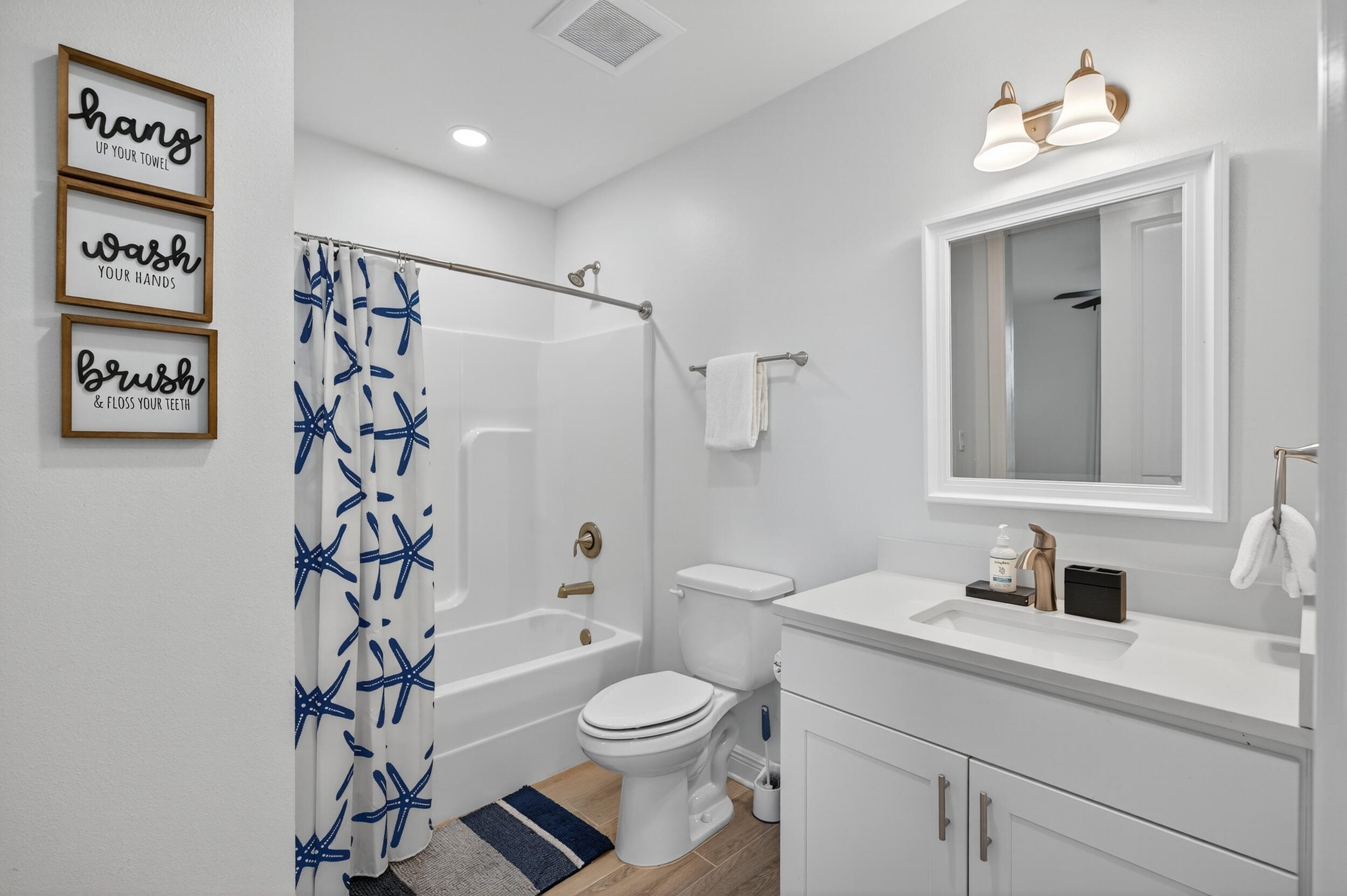 GULF PLACE RESIDENCES - Residential