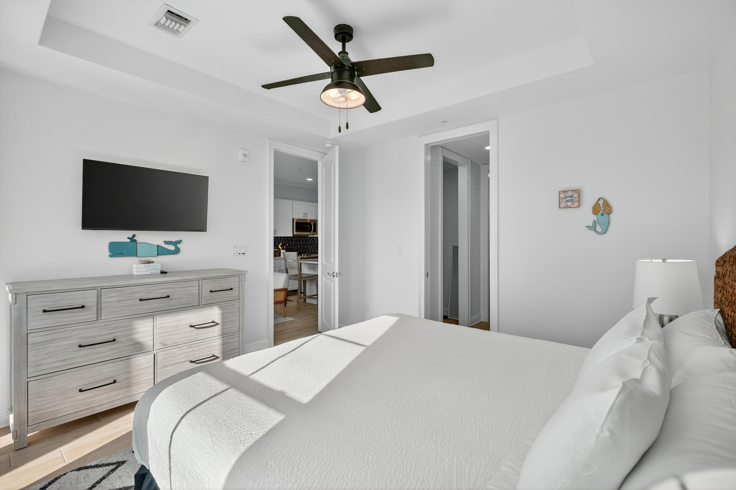 GULF PLACE RESIDENCES - Residential