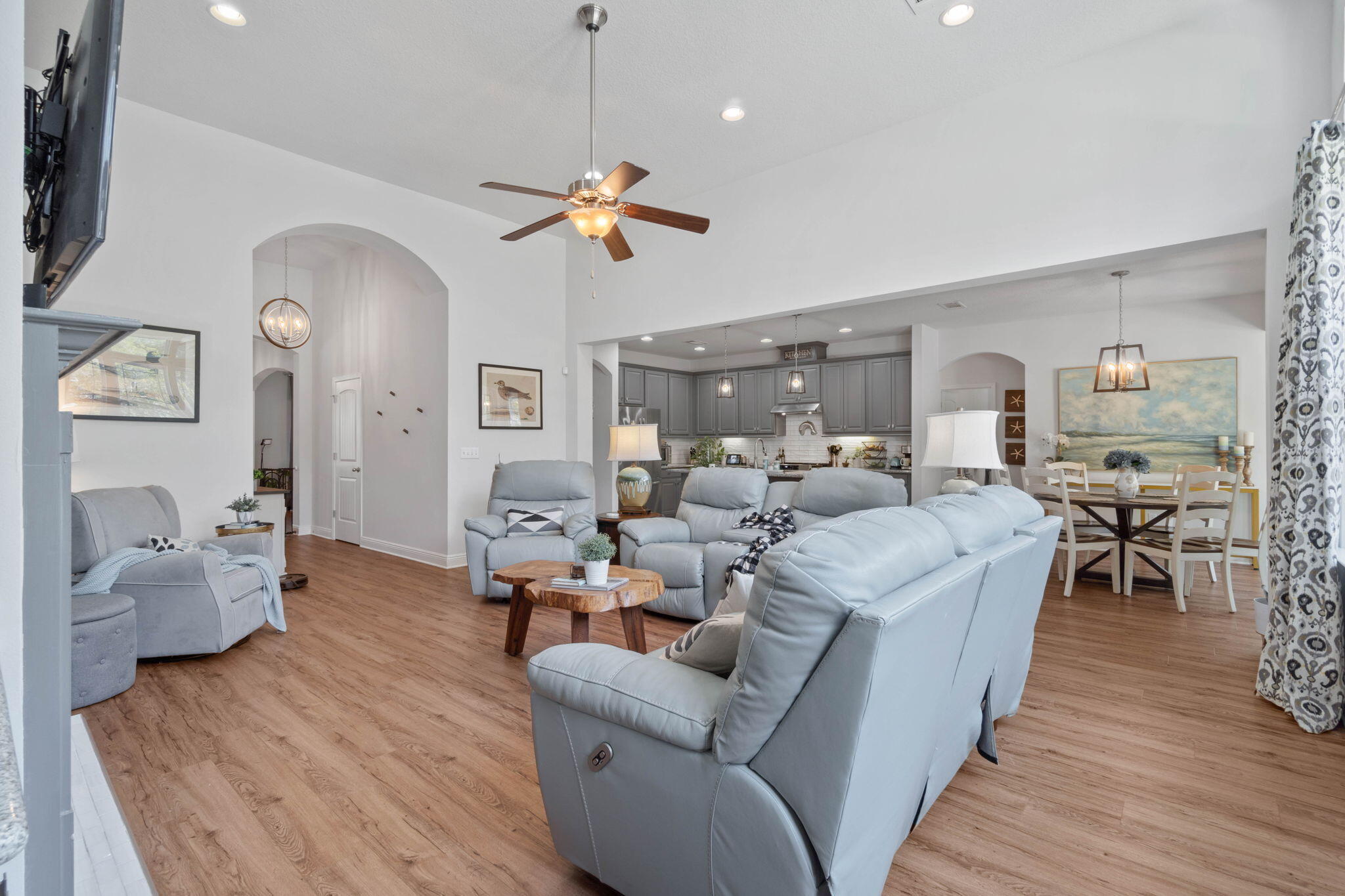 HAMMOCK BAY - Residential