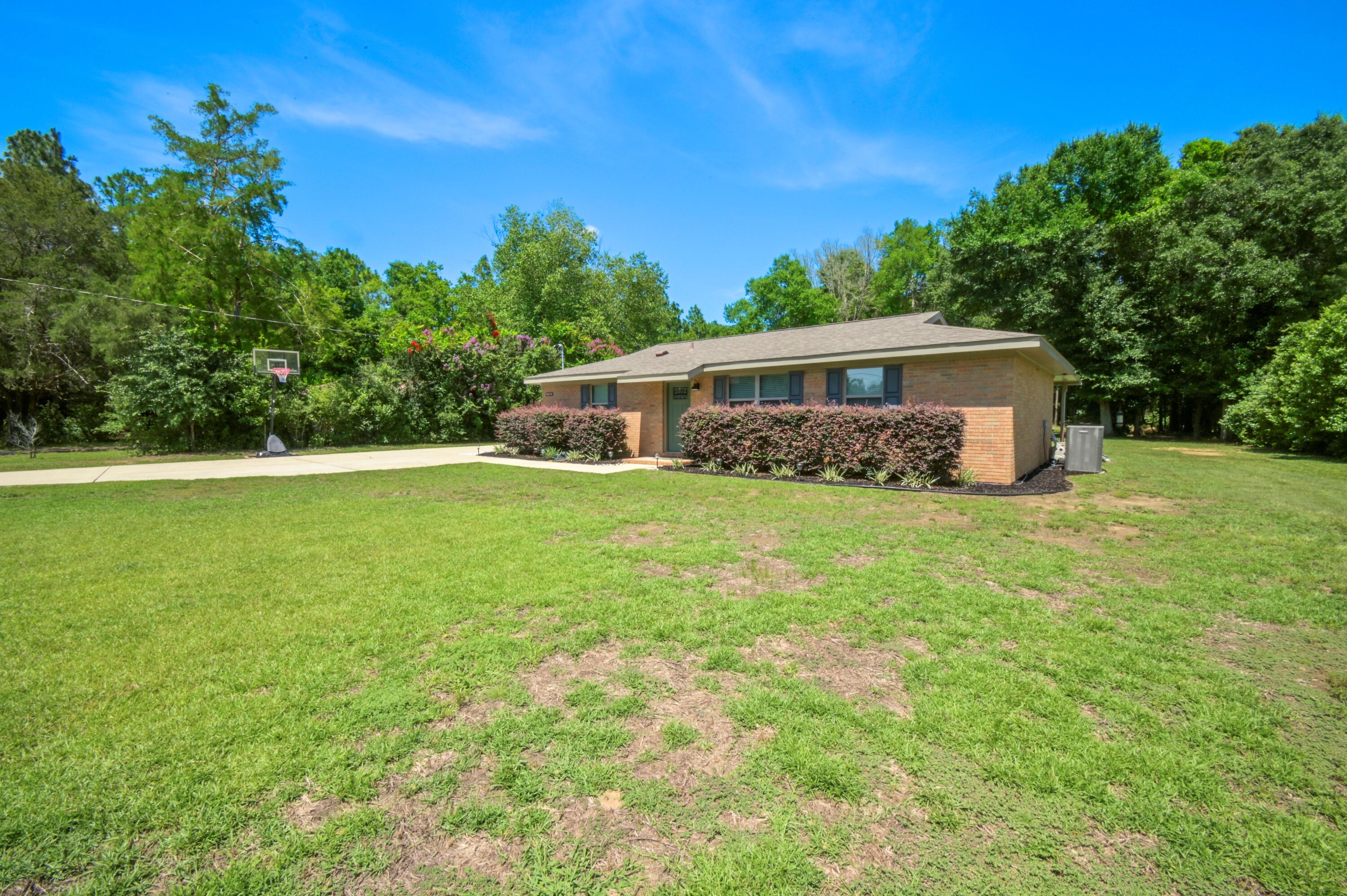 OAKDALE MINI FARMS - Residential