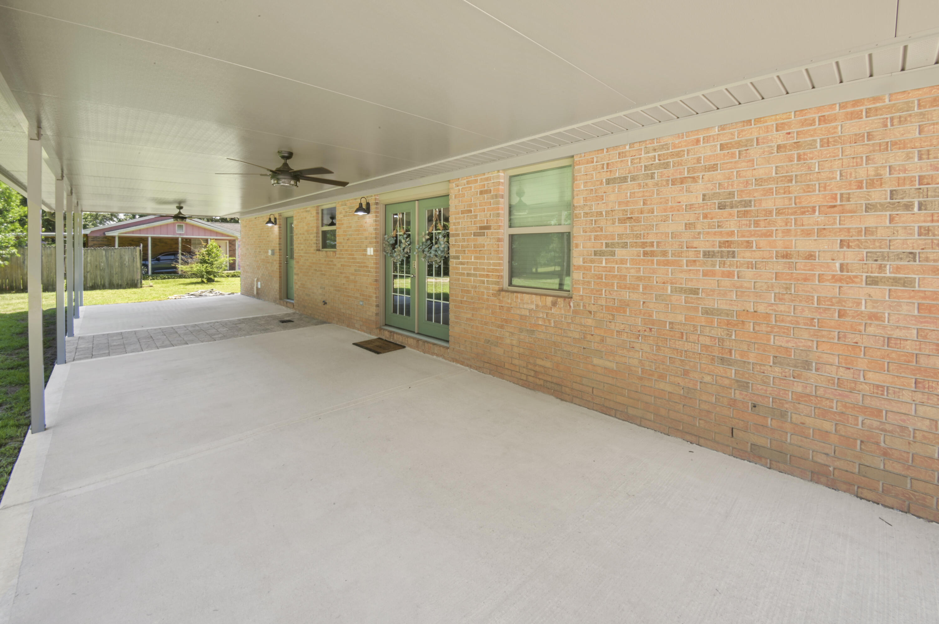 OAKDALE MINI FARMS - Residential