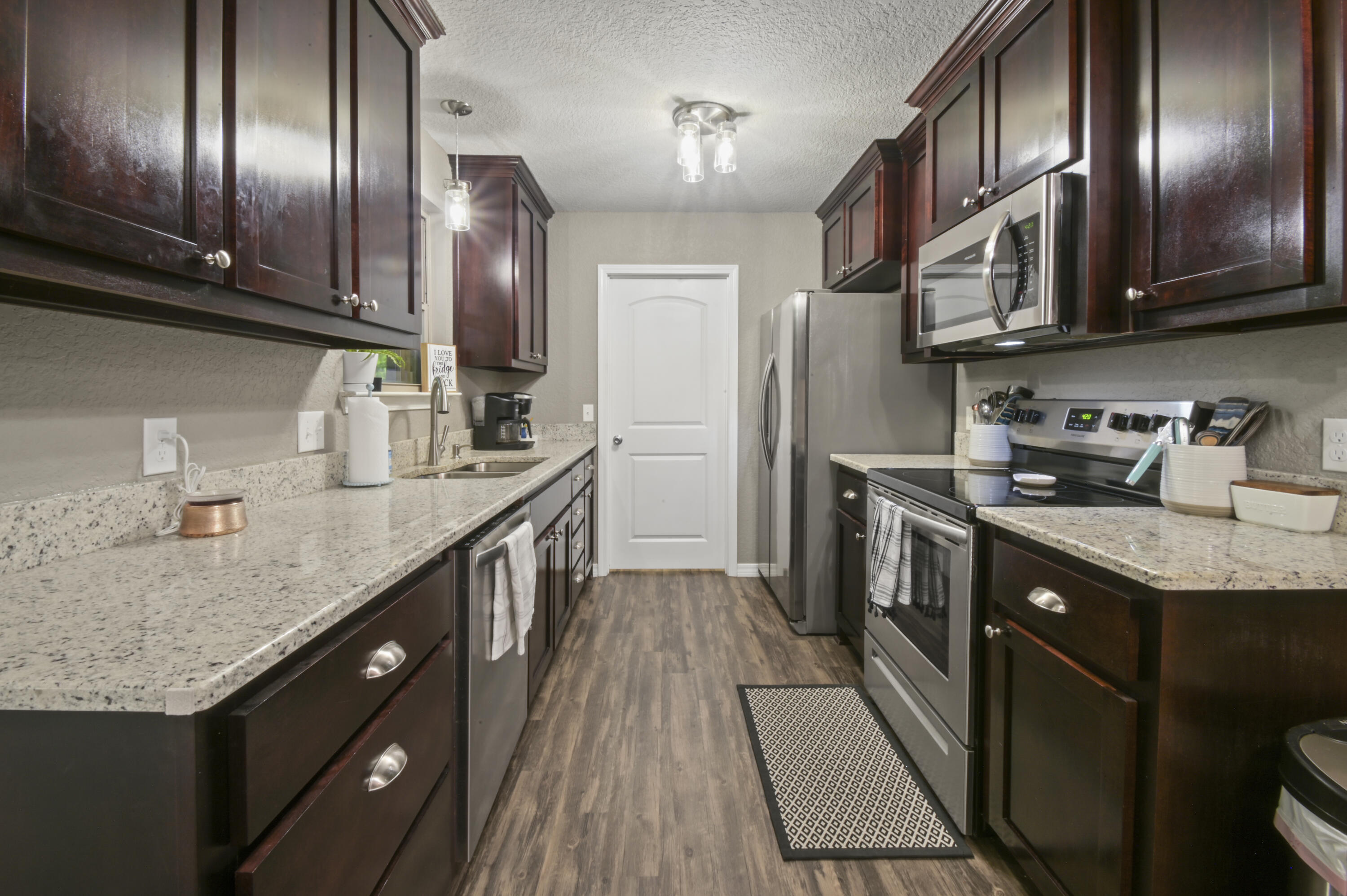 OAKDALE MINI FARMS - Residential