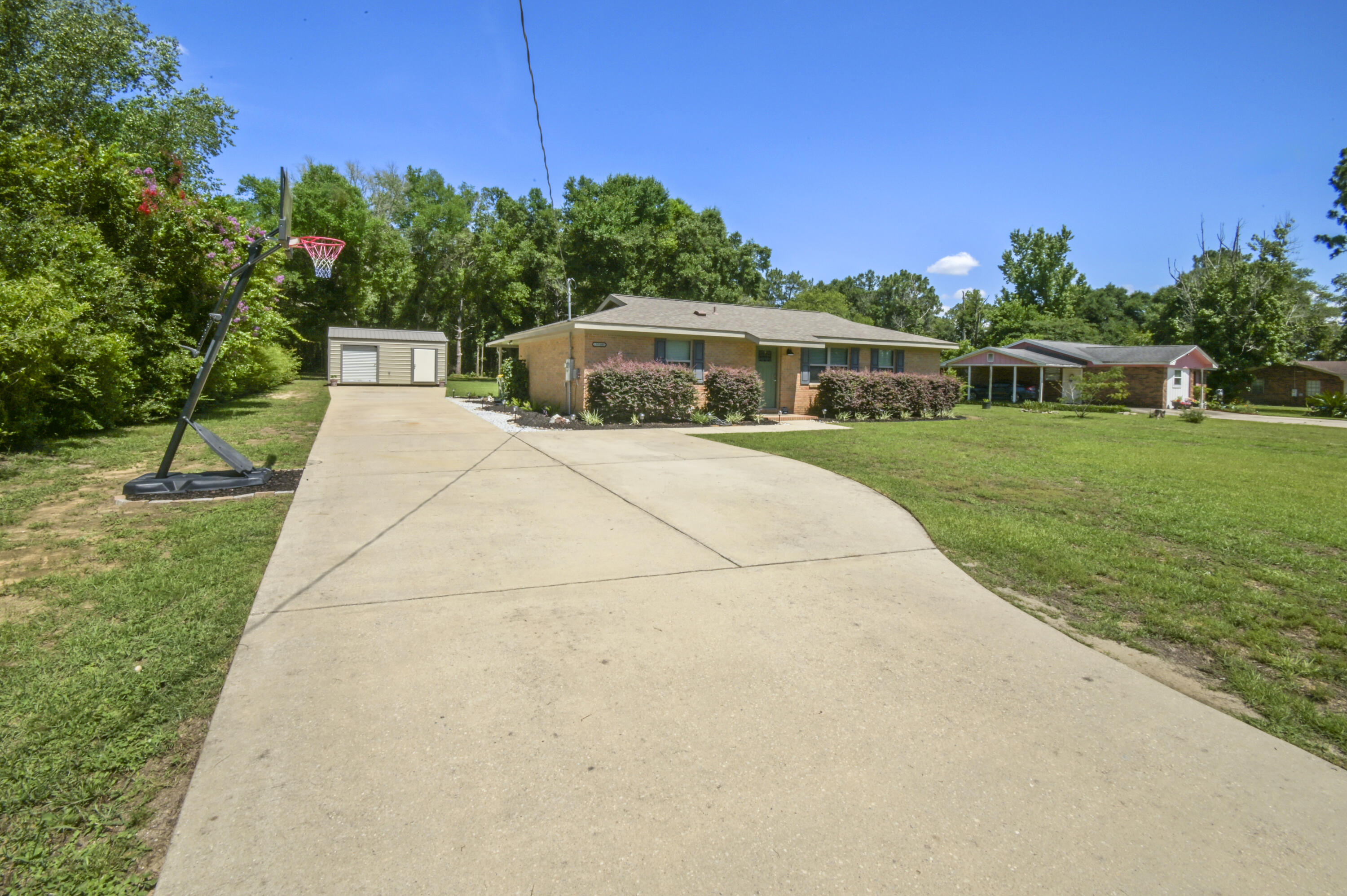 OAKDALE MINI FARMS - Residential