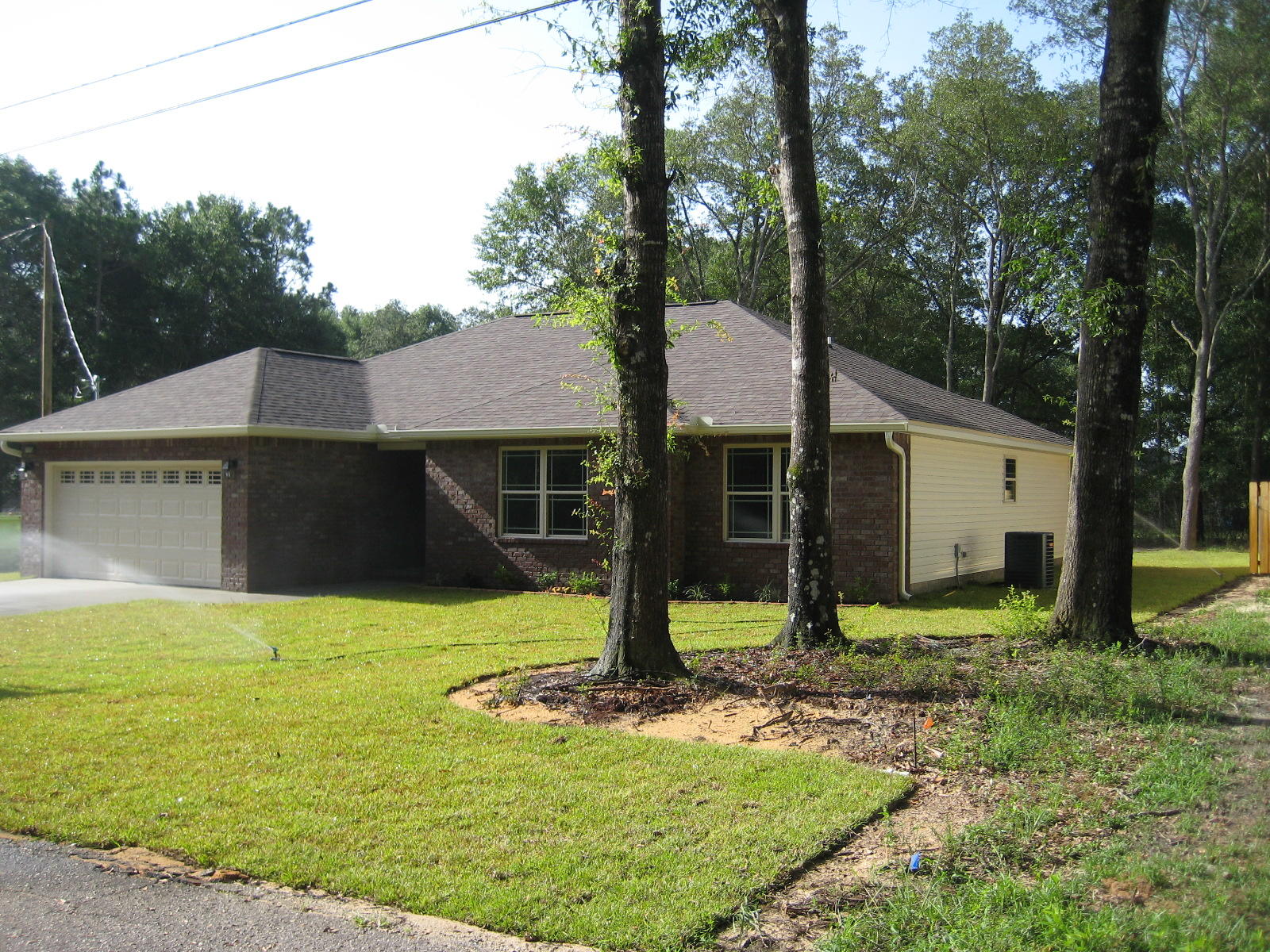 CRESTVIEW MANOR - Residential