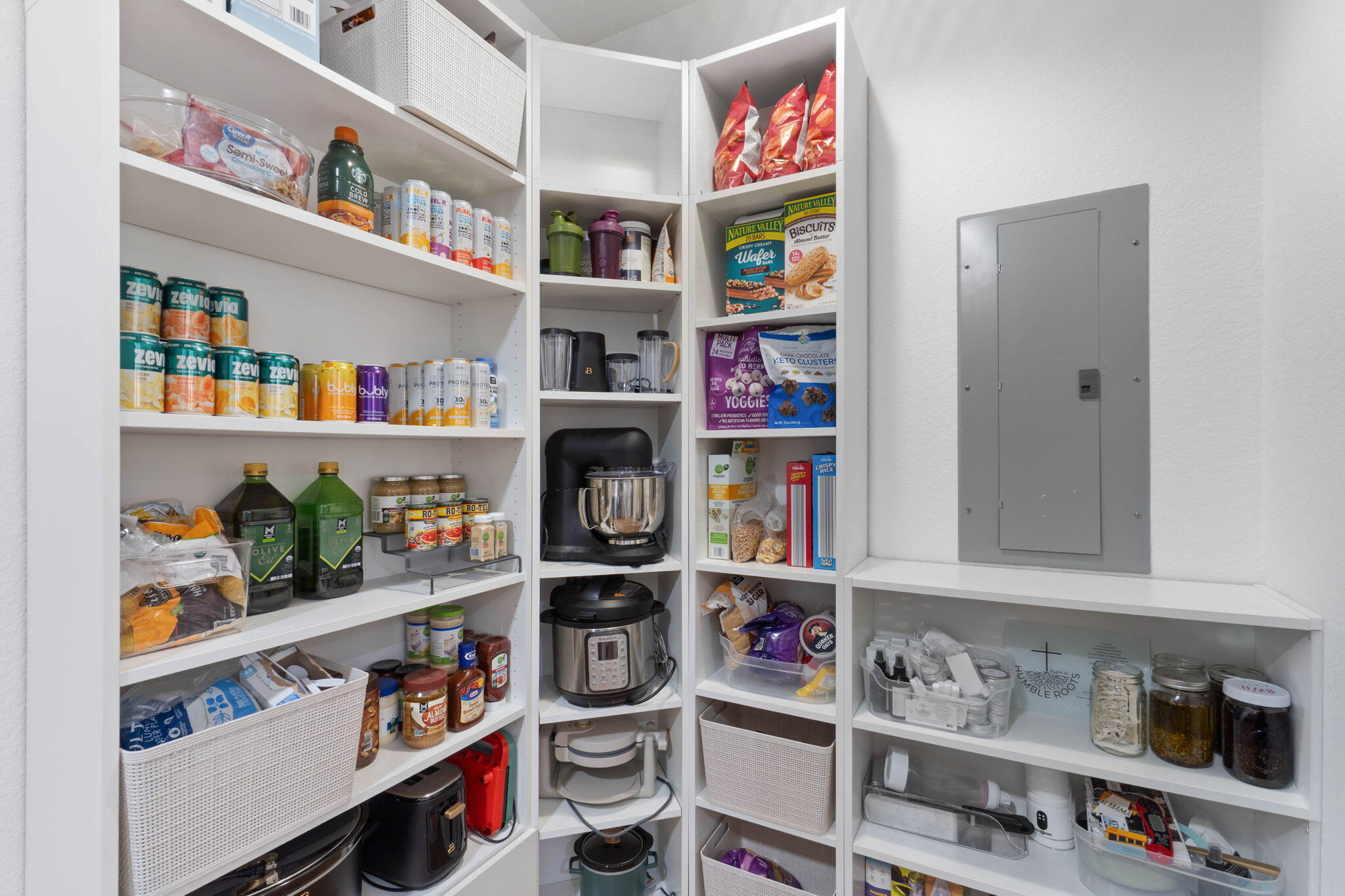 HIDDEN LAKES ESTATES - Residential