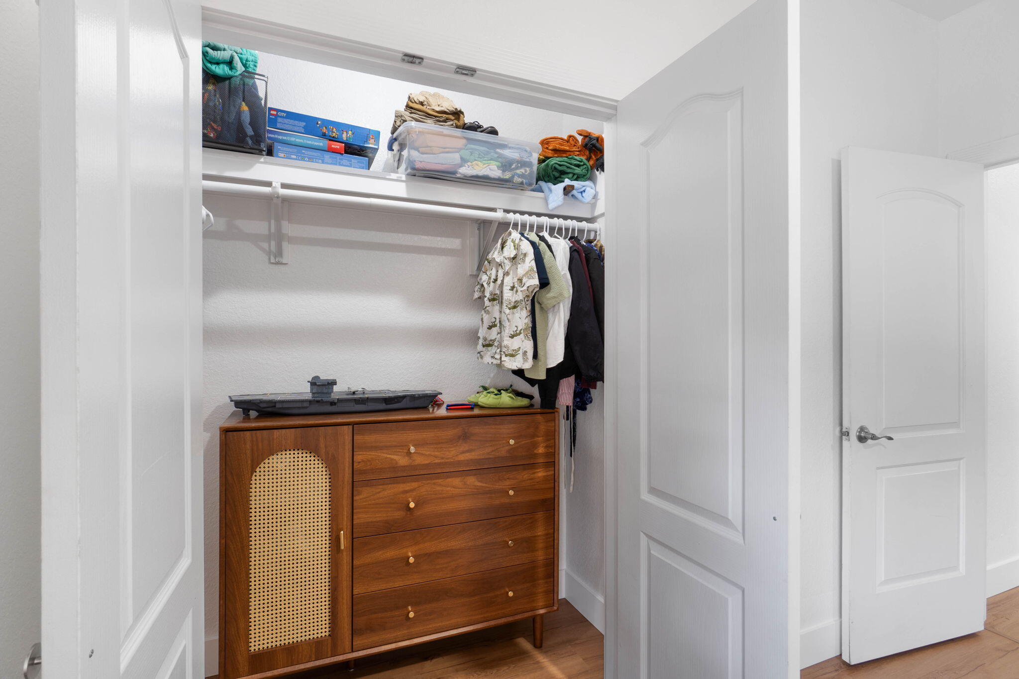 HIDDEN LAKES ESTATES - Residential