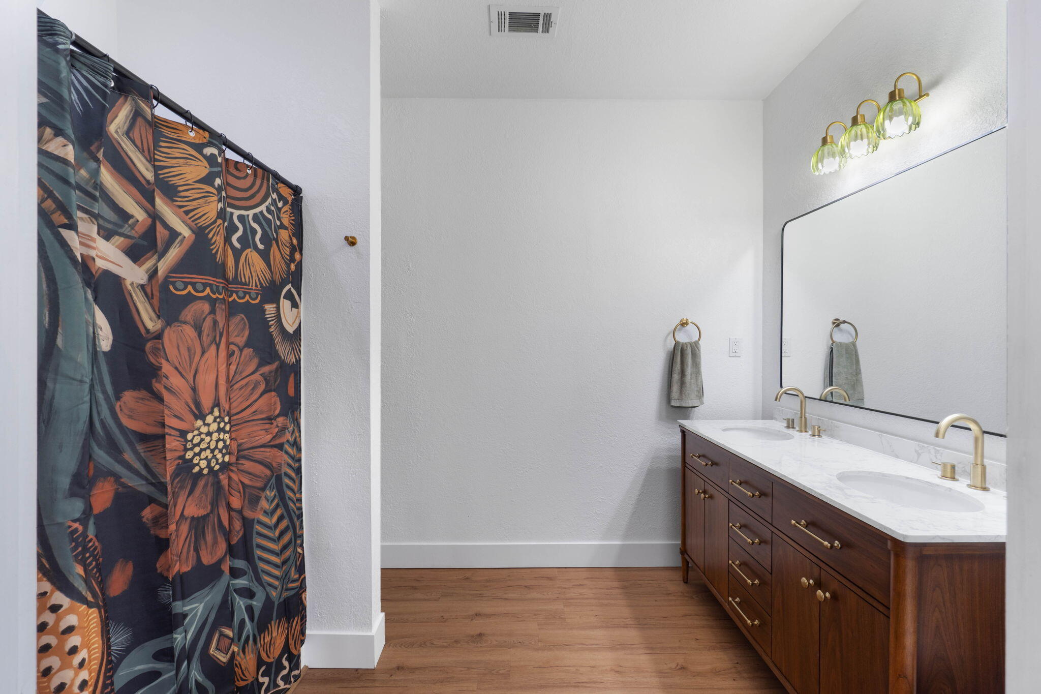 HIDDEN LAKES ESTATES - Residential