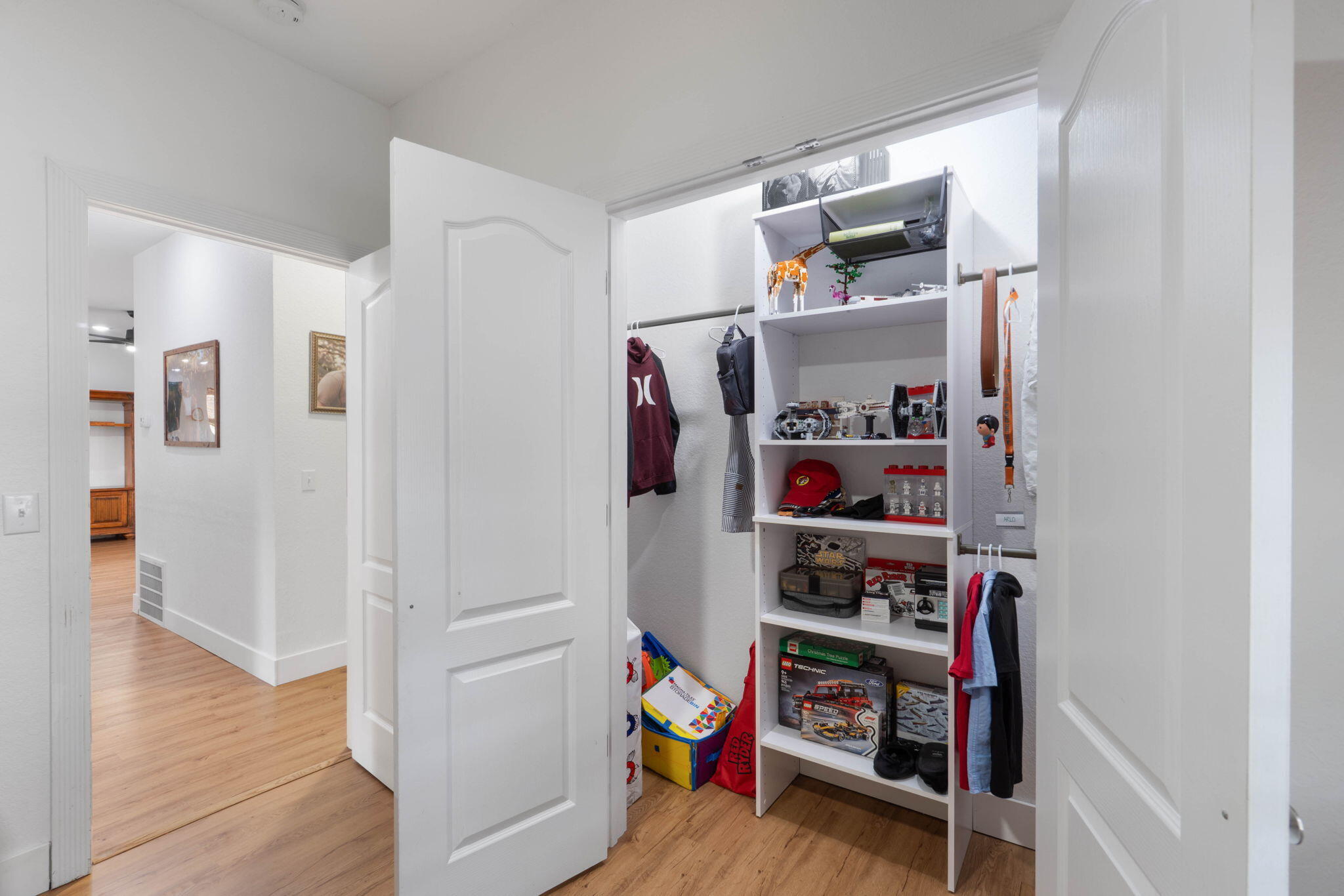 HIDDEN LAKES ESTATES - Residential