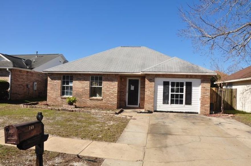 REO - Great opportunity to own this all brick home in the heart of Destin! Quiet subdivision close to Destin Harbor and beaches. All brick construction with cathedral ceilings, large open living space and plenty of storage and natural light. Don't miss out, come see it today!
