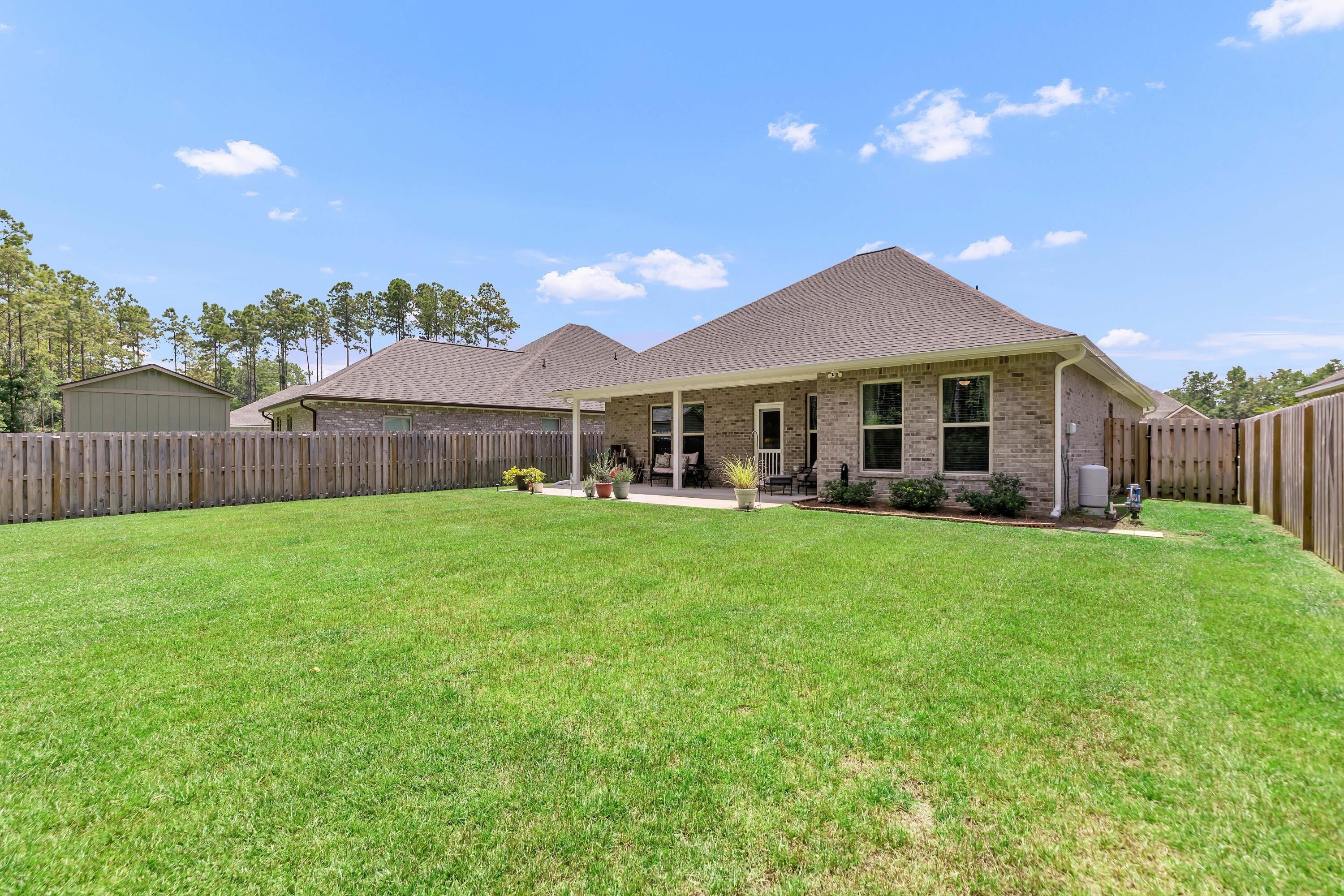 HAMMOCK BAY - Residential