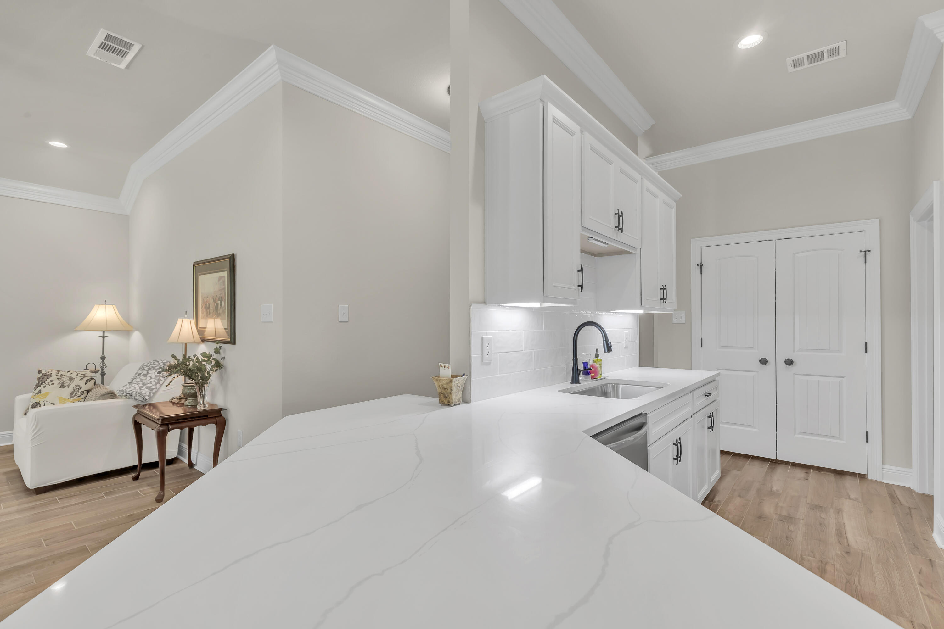 HAMMOCK BAY - Residential