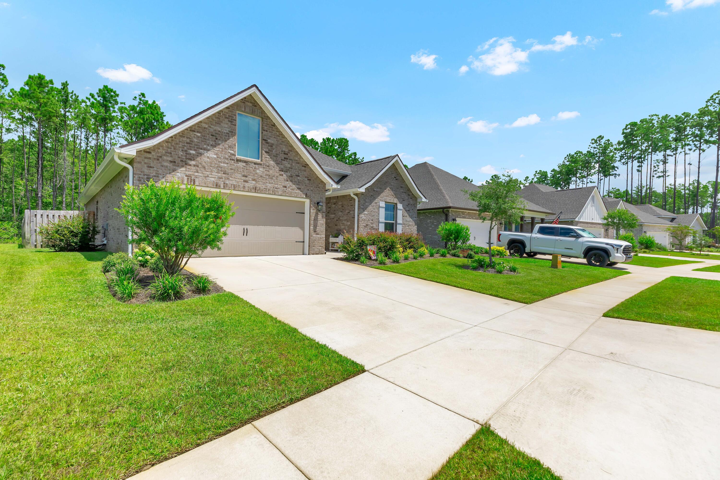 HAMMOCK BAY - Residential