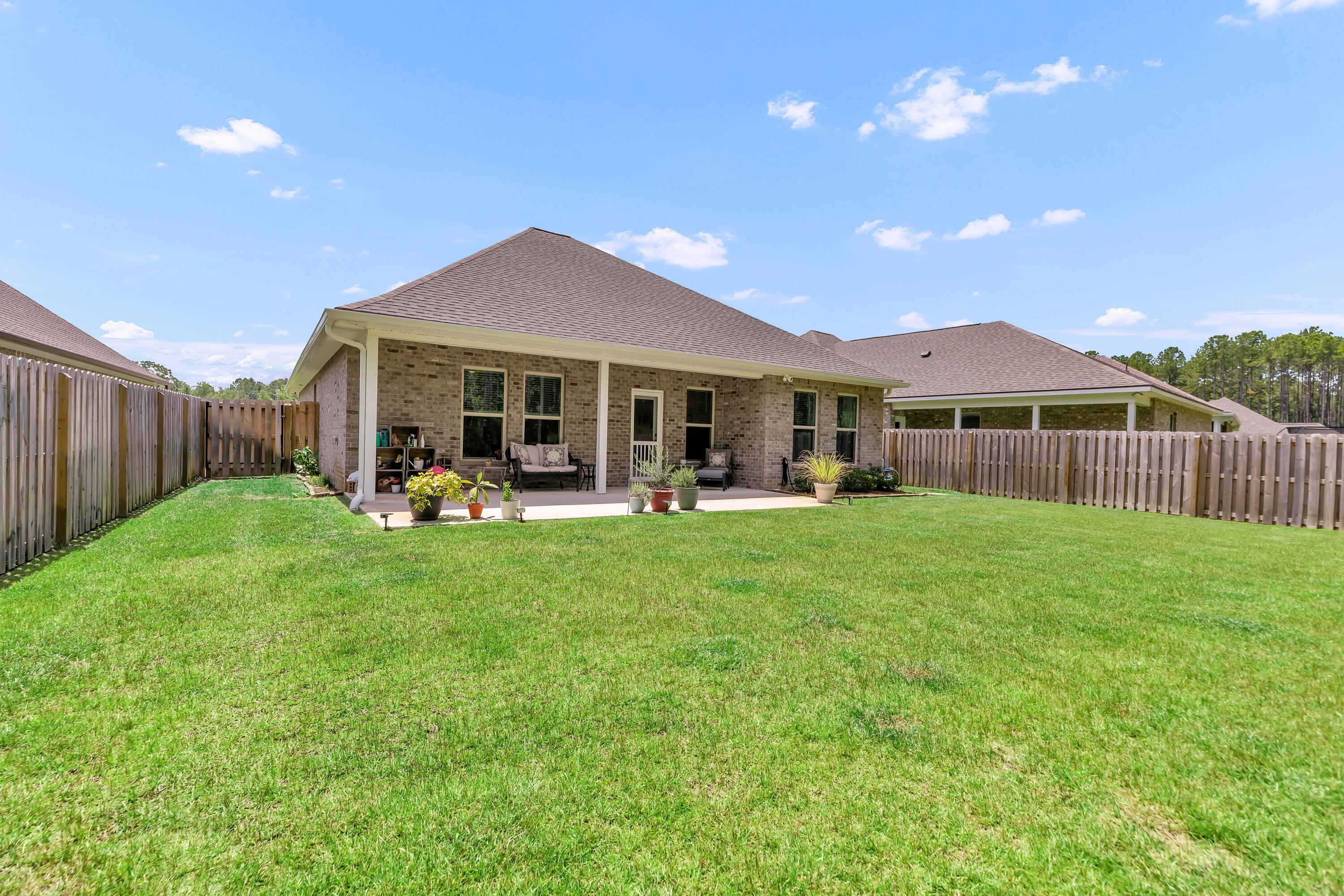 HAMMOCK BAY - Residential