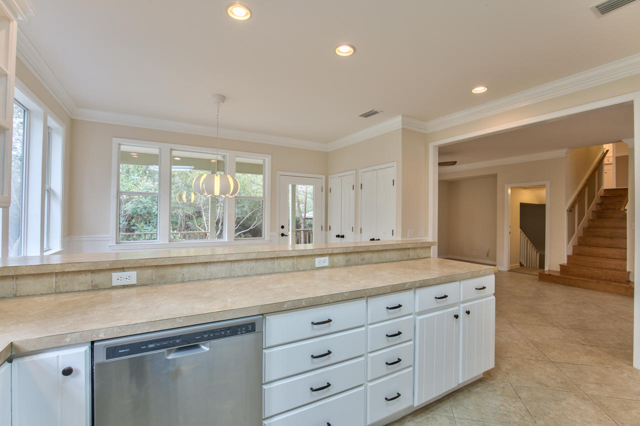 BAY PINE SHORES - Residential