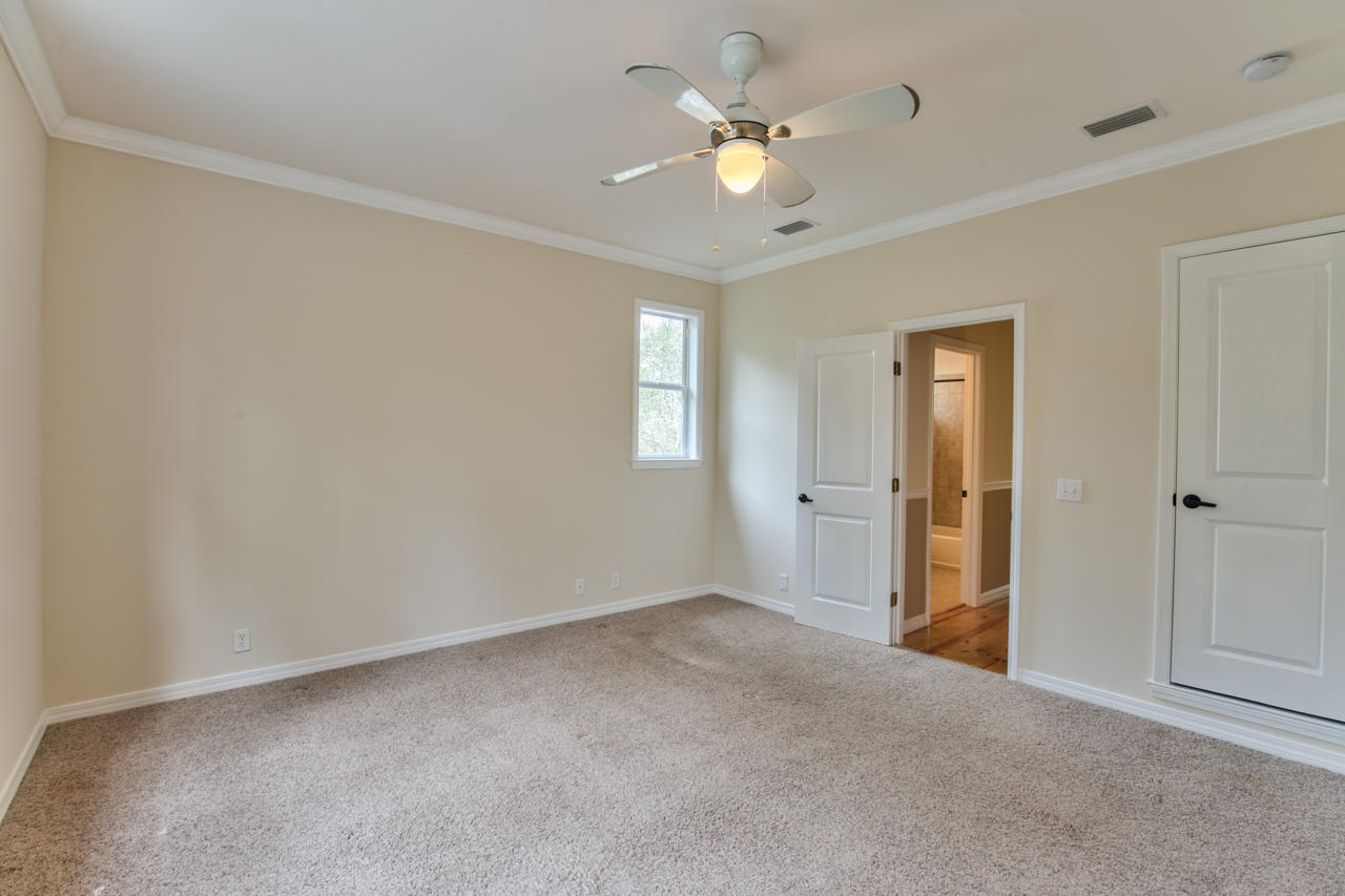 BAY PINE SHORES - Residential