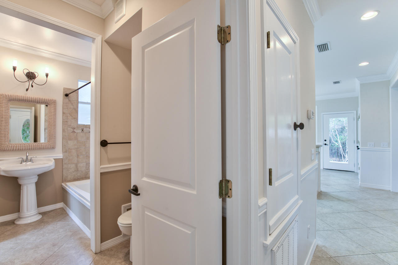 BAY PINE SHORES - Residential