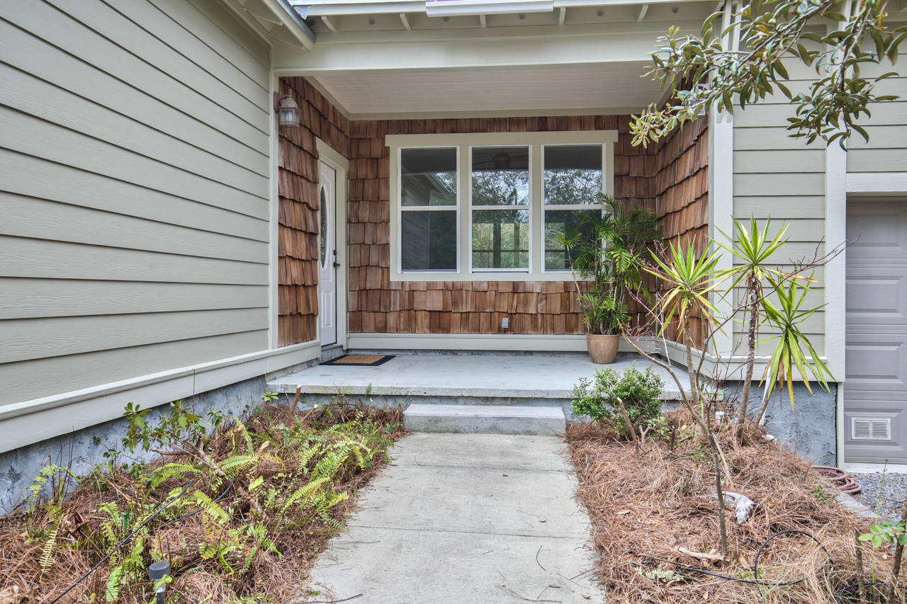 BAY PINE SHORES - Residential