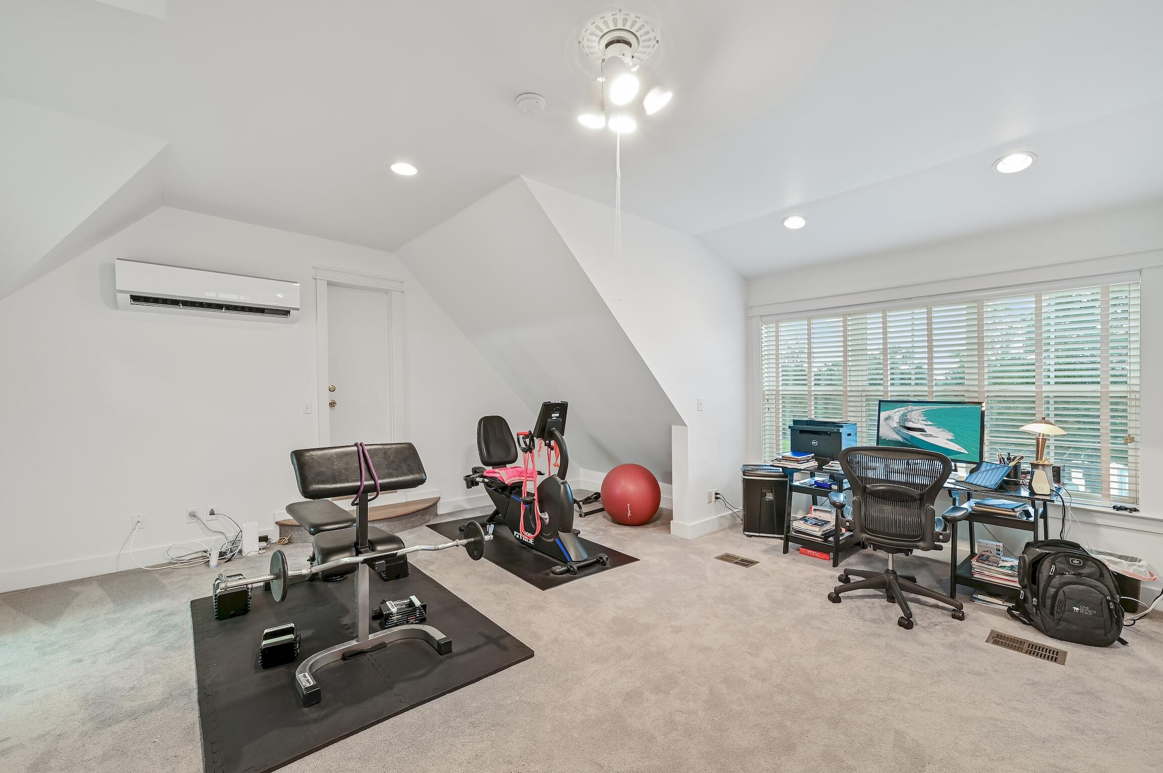 REGATTA BAY PH 1 - Residential