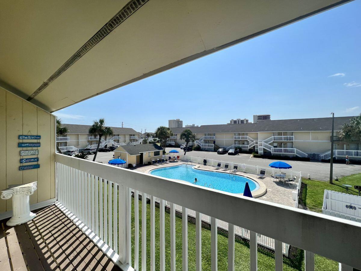 SANDPIPER COVE #19 UNIT 8214 BLDG D - Residential