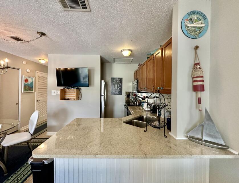 SANDPIPER COVE #19 UNIT 8214 BLDG D - Residential