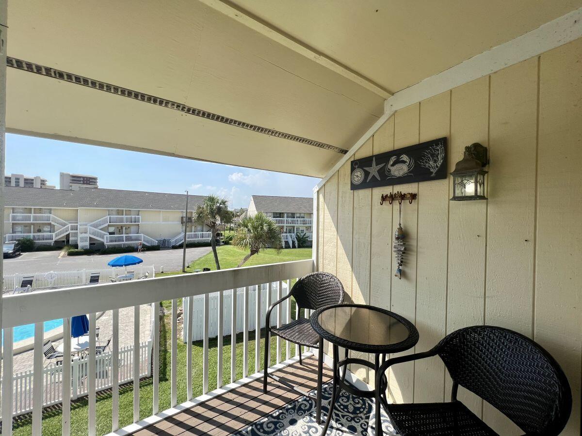 SANDPIPER COVE #19 UNIT 8214 BLDG D - Residential