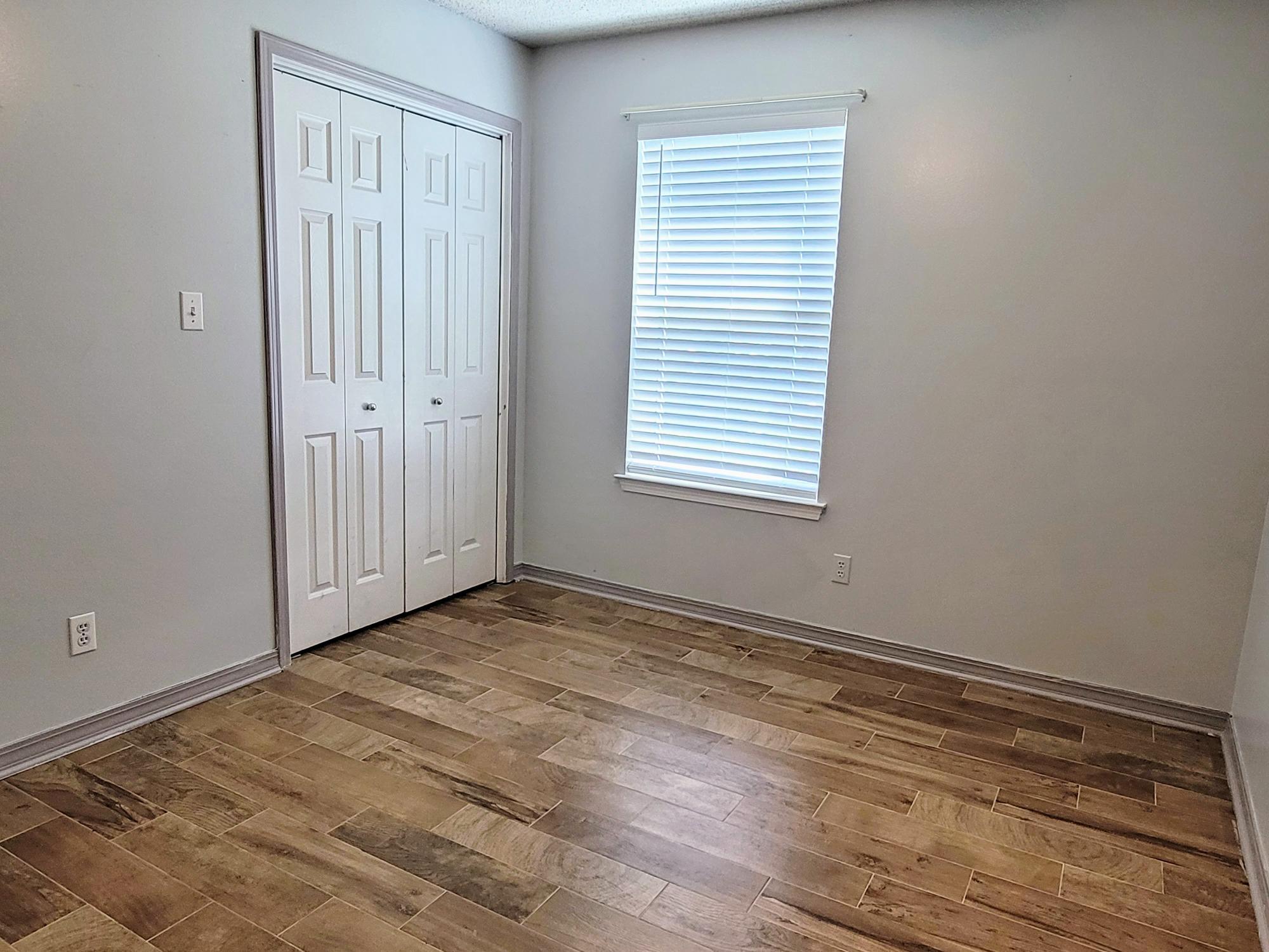 COUNTRY RIDGE - Residential