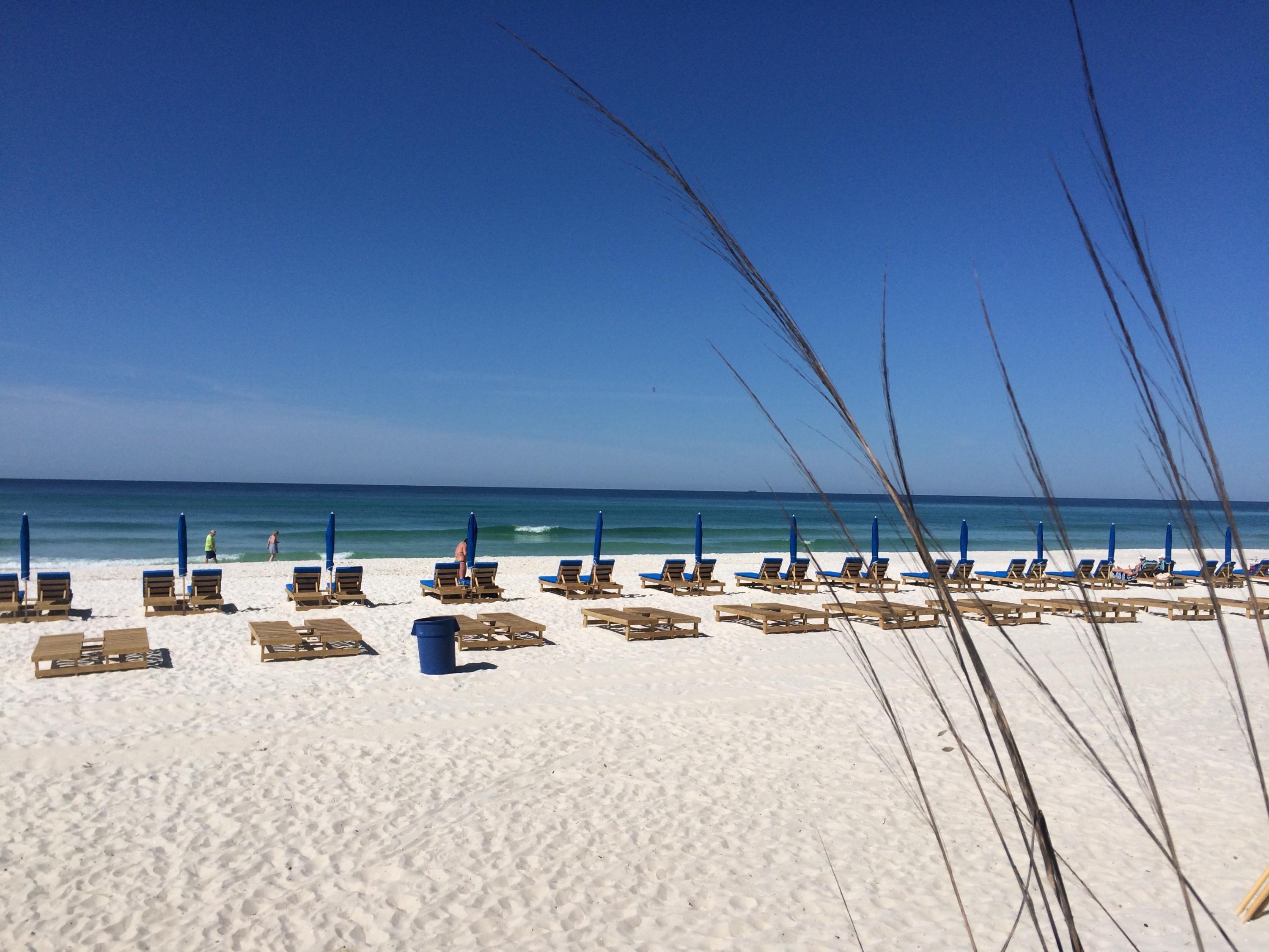 TROPIC WINDS - Residential