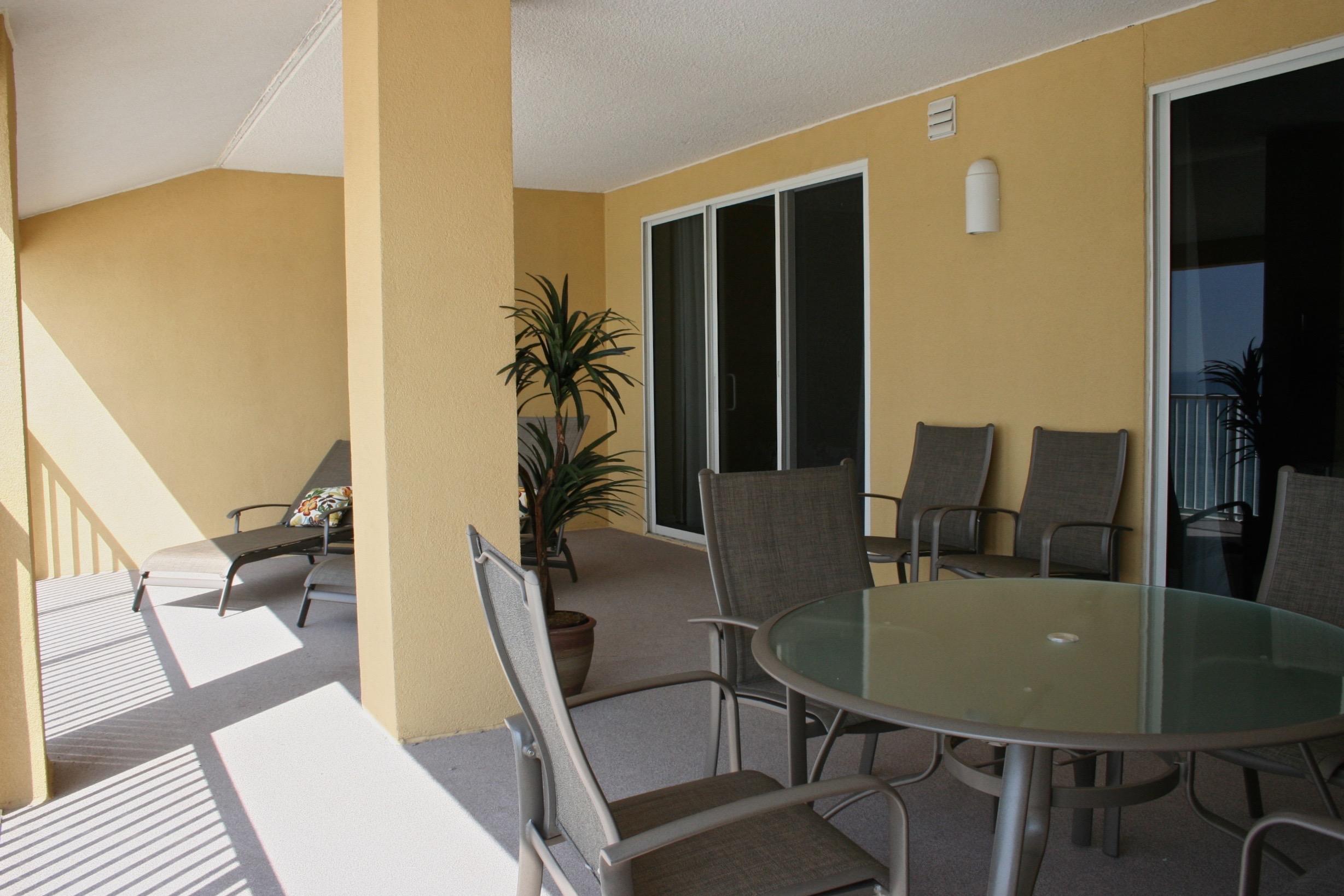 TROPIC WINDS - Residential