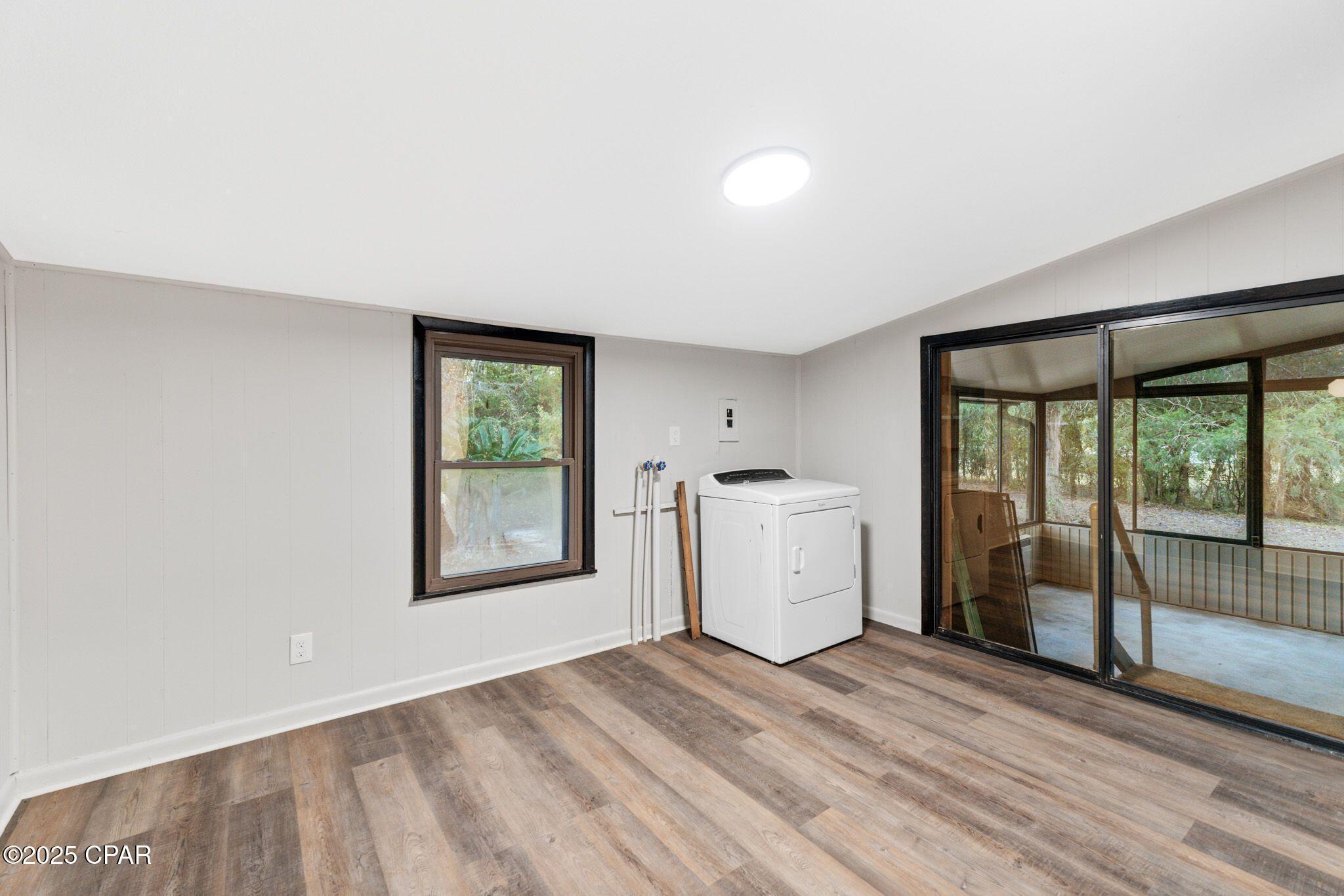 Howell Bluff - Residential