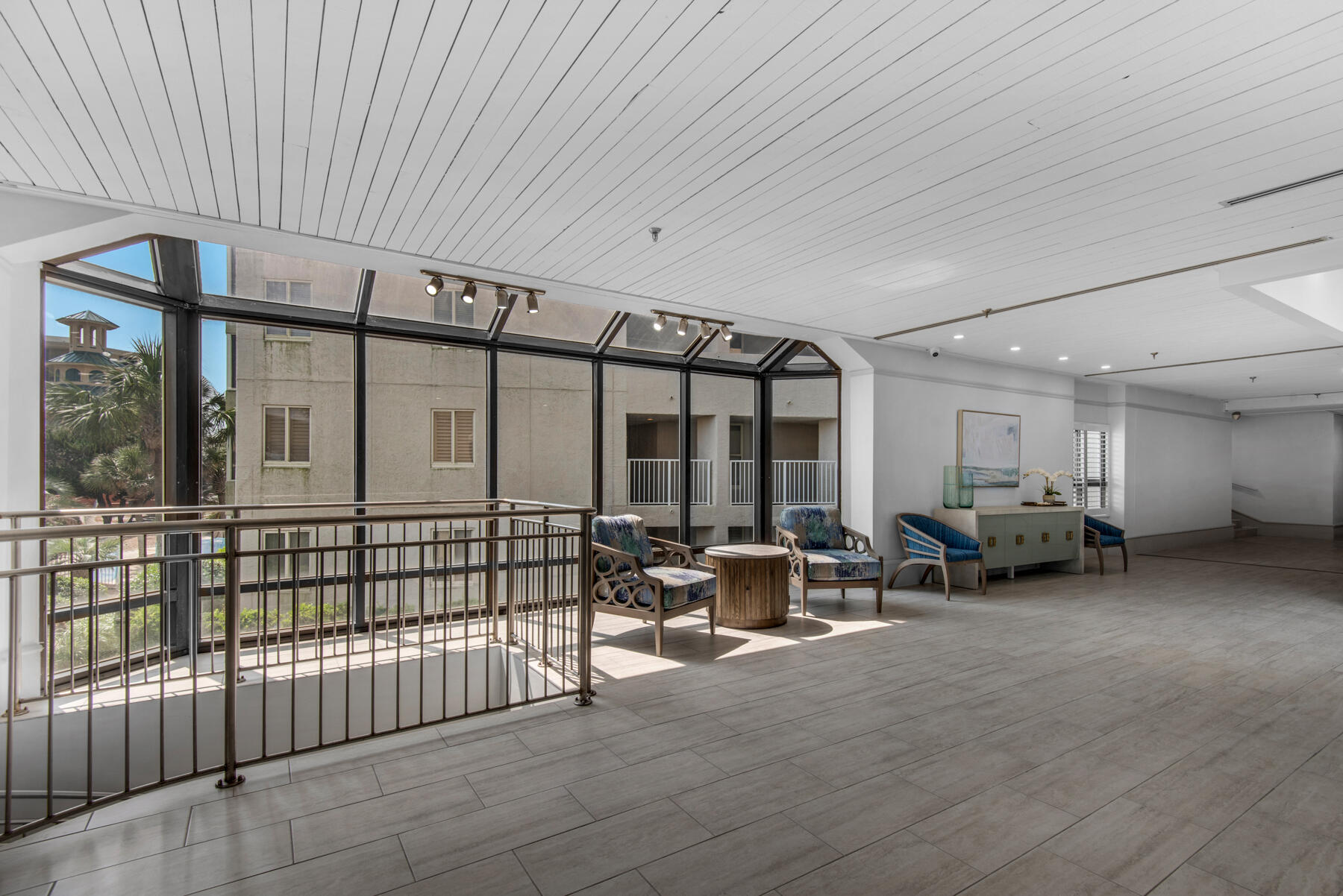 BEACHSIDE TWO - Residential