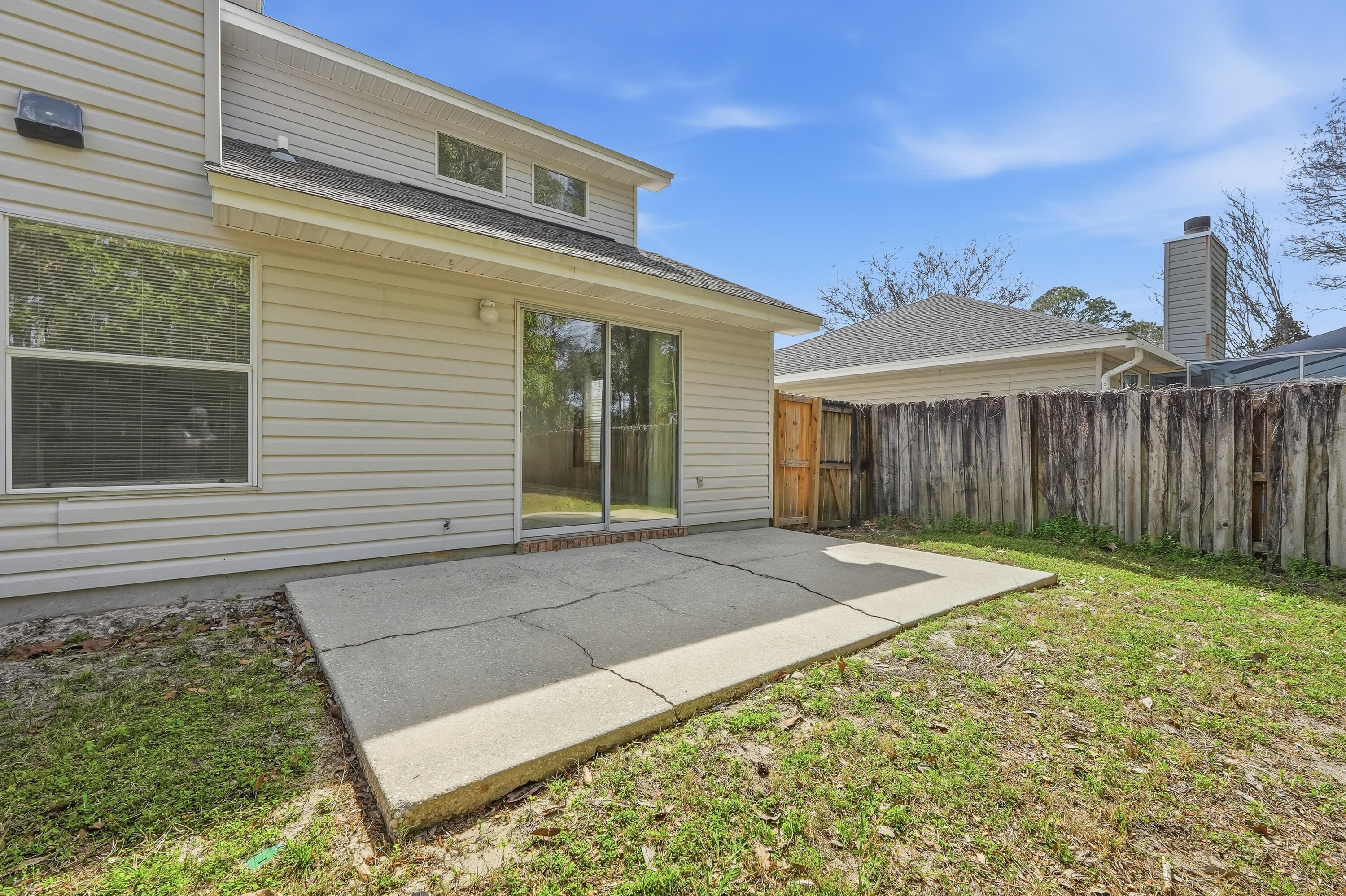 VALPARAISO PINECREST 6 - Residential