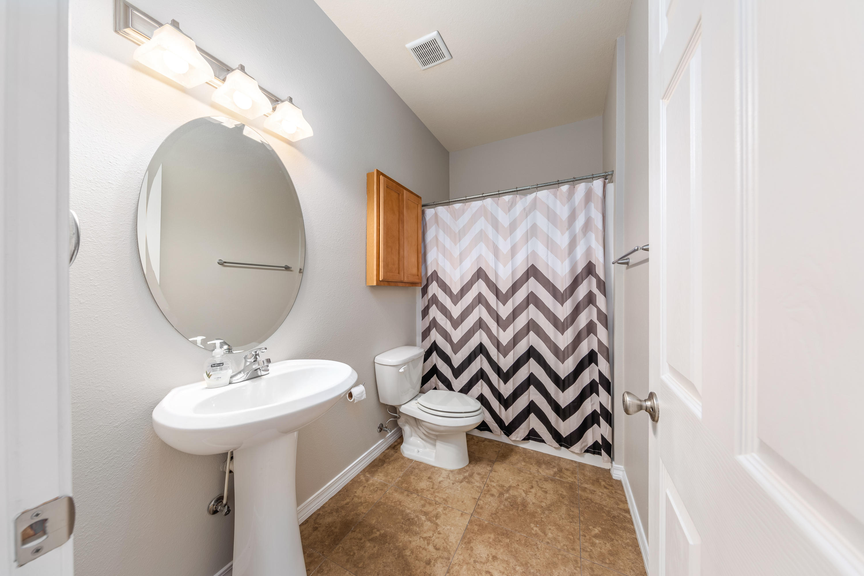 MERIDIAN SQUARE T/H - Residential