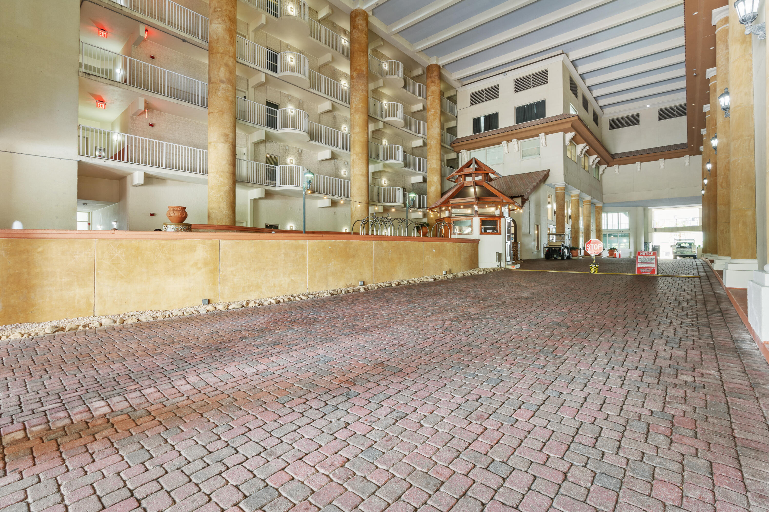 SHORES OF PANAMA - Residential