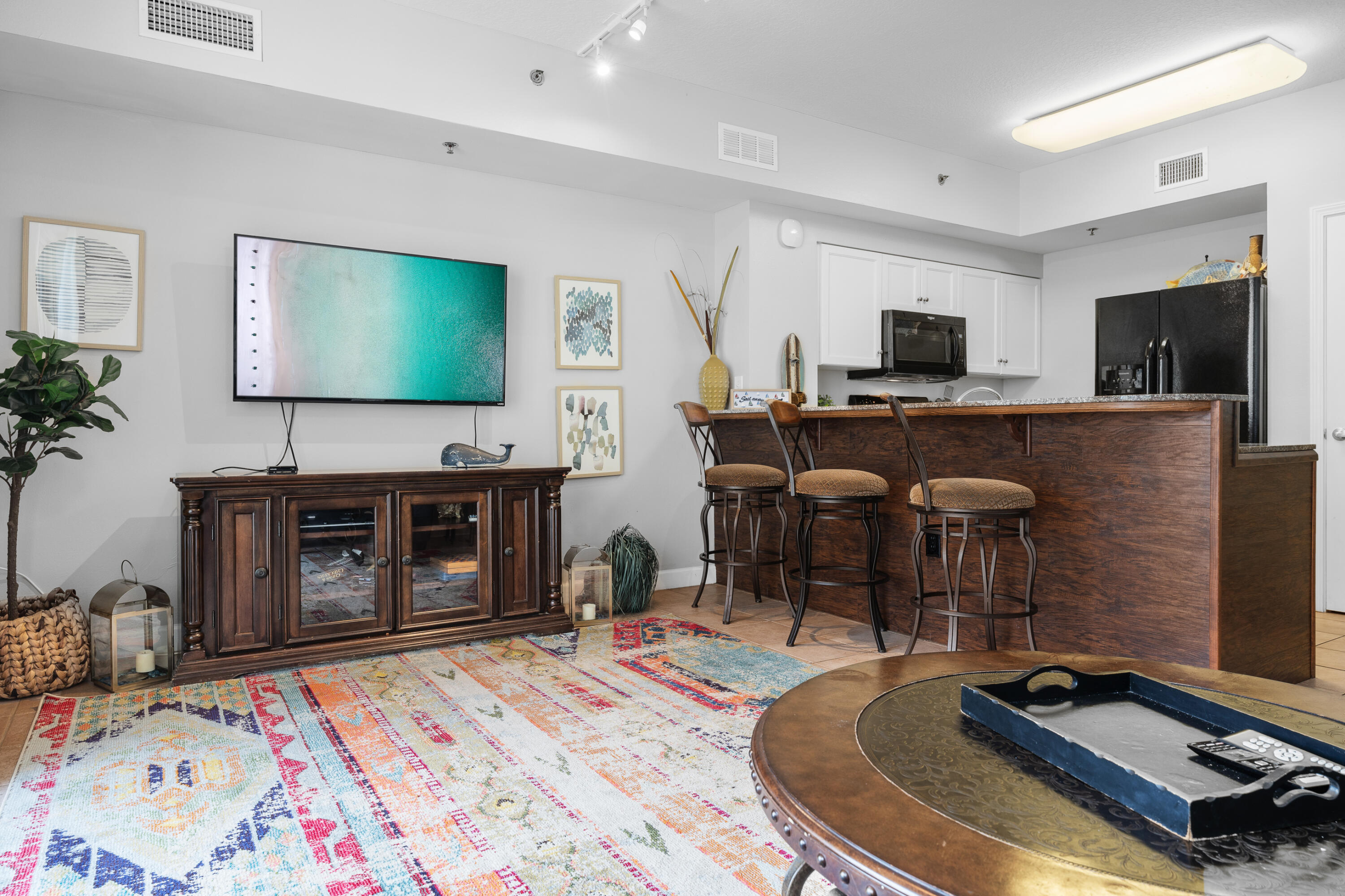 SHORES OF PANAMA - Residential