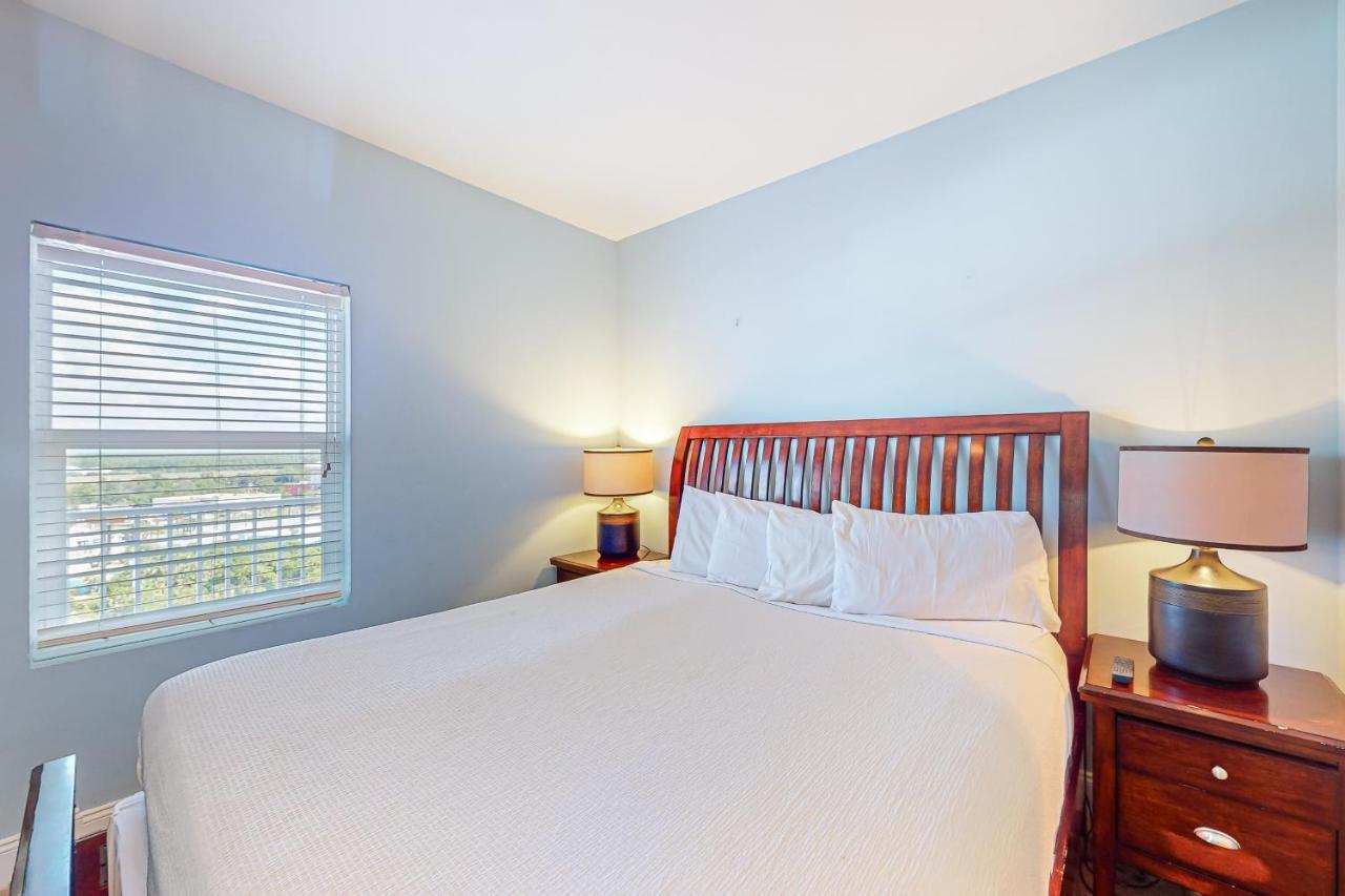 Laketown Wharf - Residential