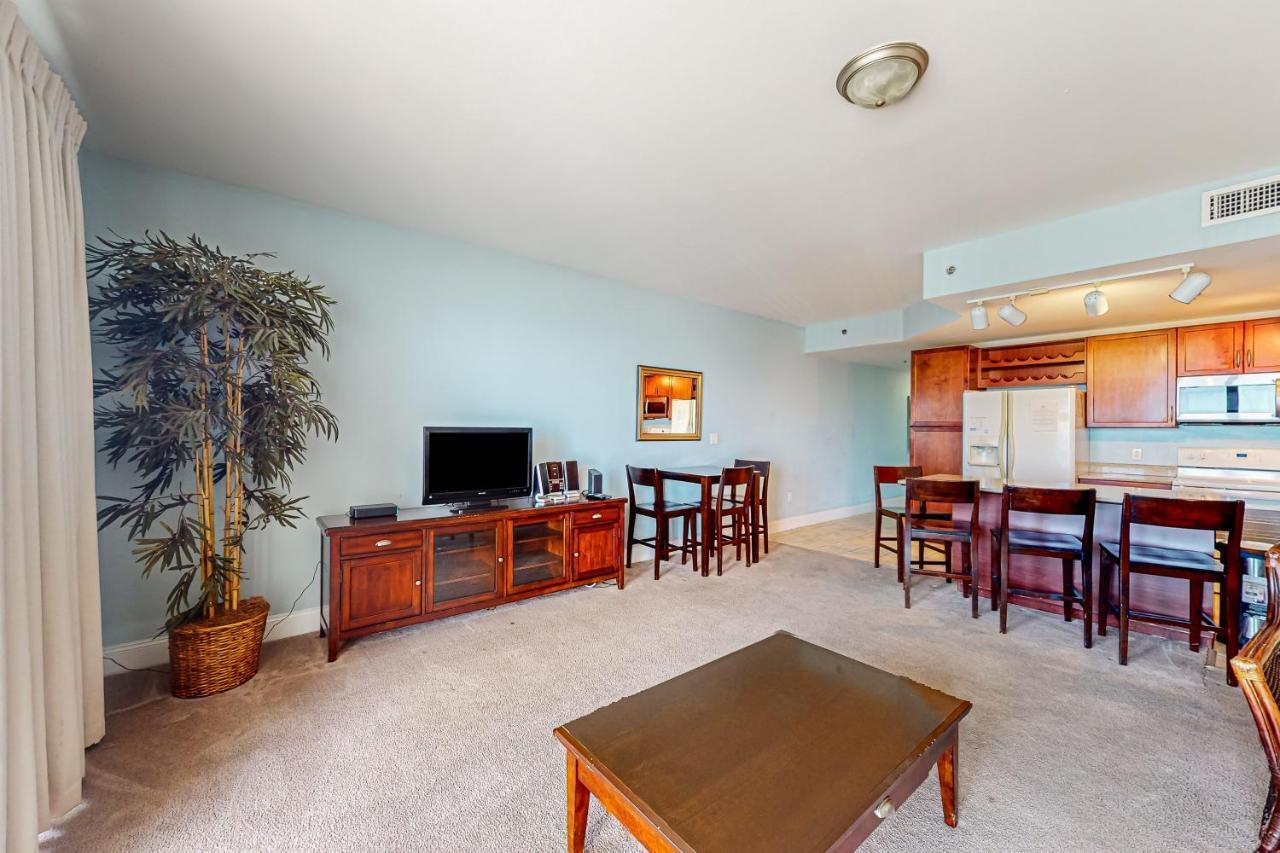 Laketown Wharf - Residential
