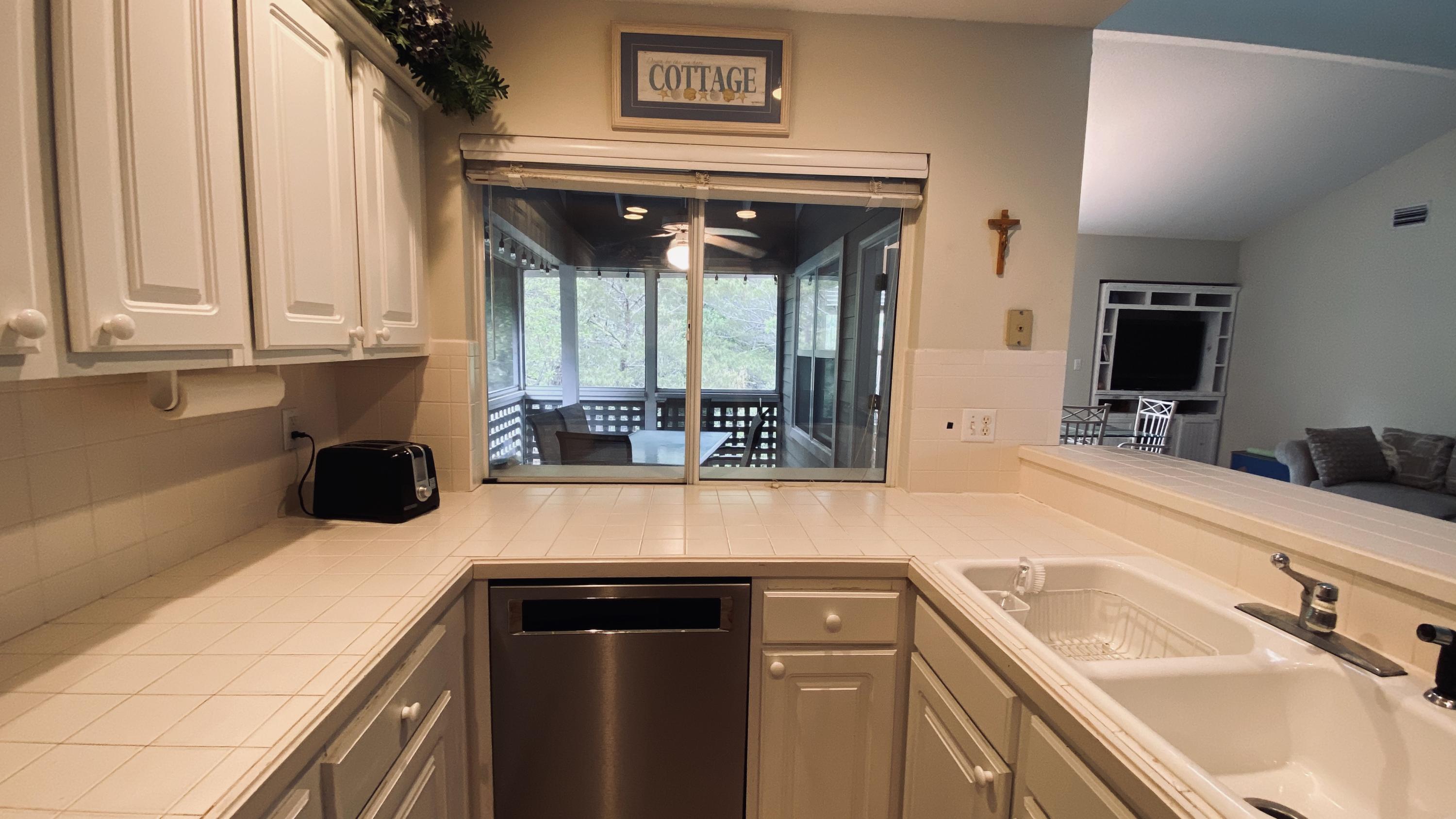 HIDDEN DUNES BEACH COTTAGES 2 - Residential