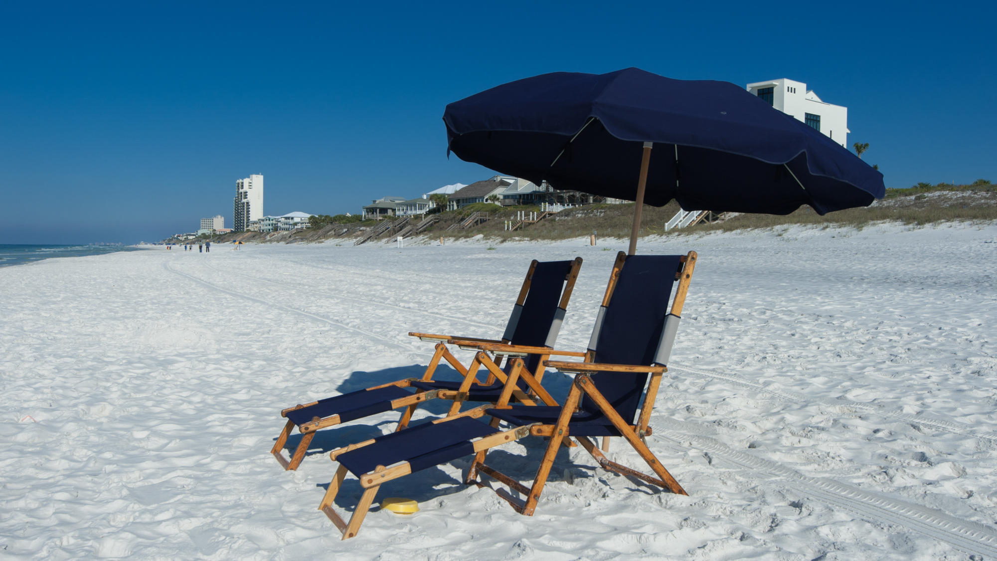 SEAVIEW VILLAS - Residential