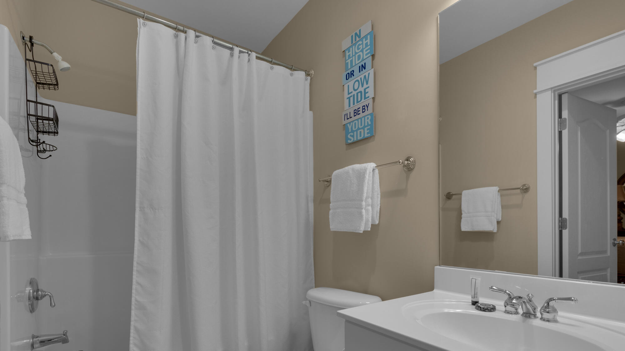 SEAVIEW VILLAS - Residential