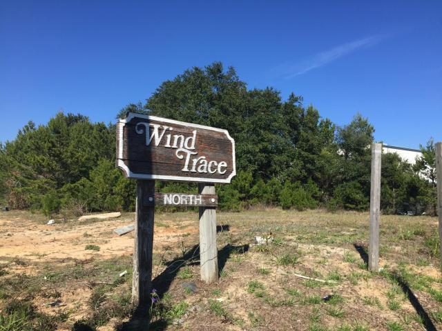 Great piece of Commercial property in East Navarre, High and Dry. Zoned HCD