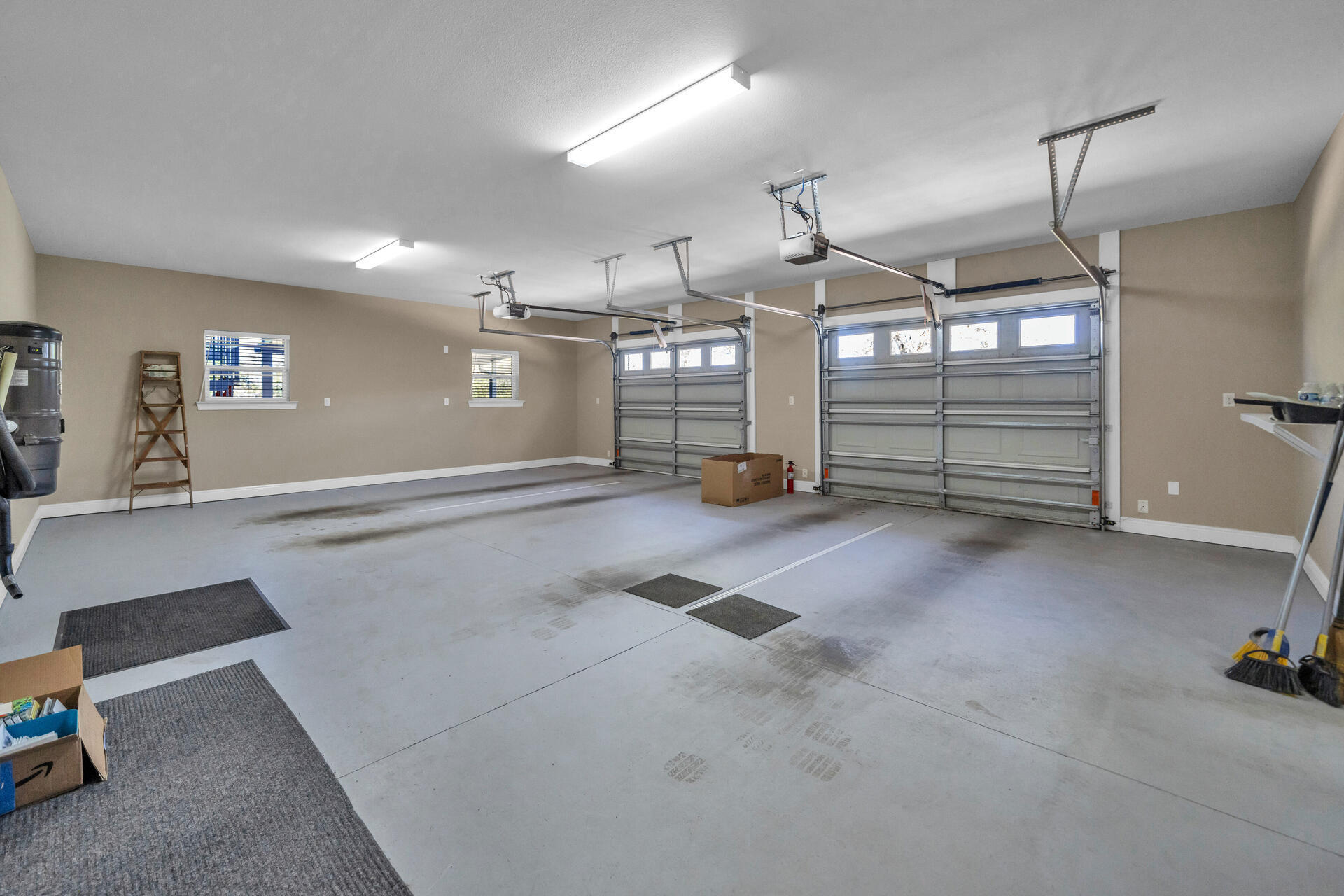 MEADOW LAKE ESTATES - Residential