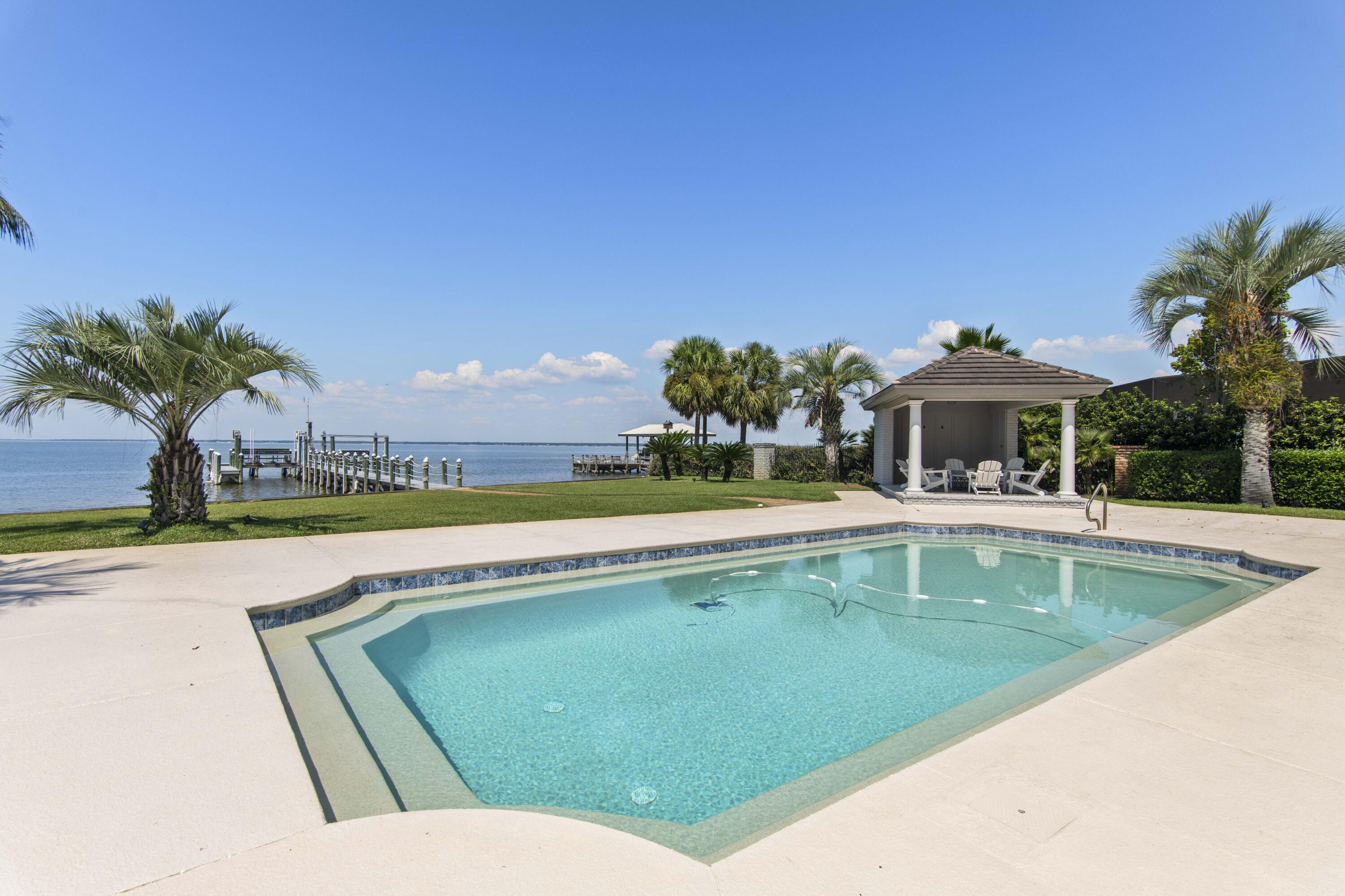 DRIFTWOOD ESTATES - Residential