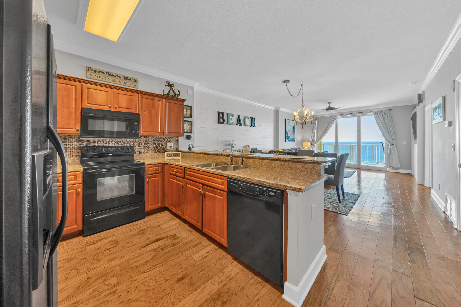 EMERALD ISLE - Residential