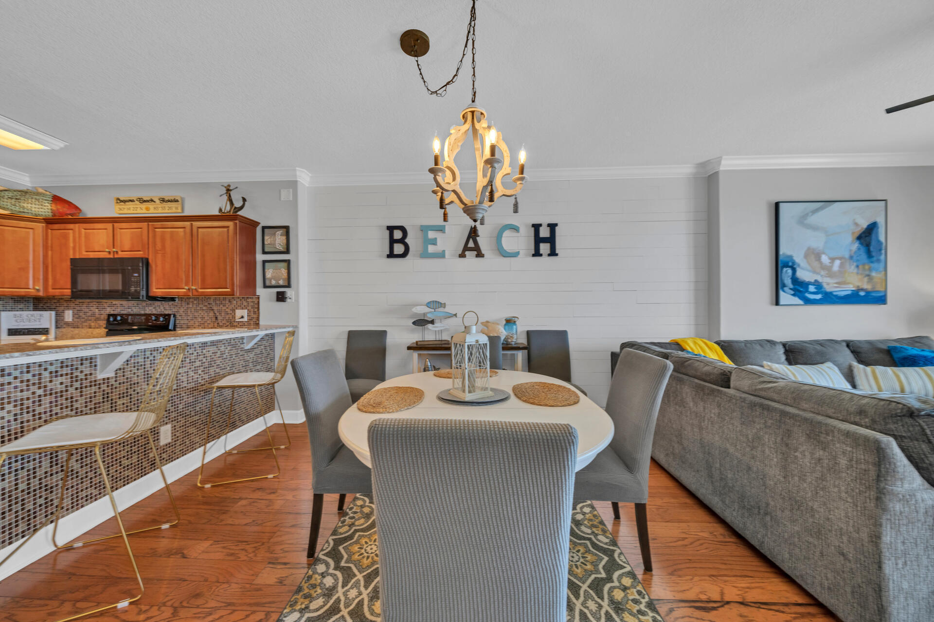 EMERALD ISLE - Residential