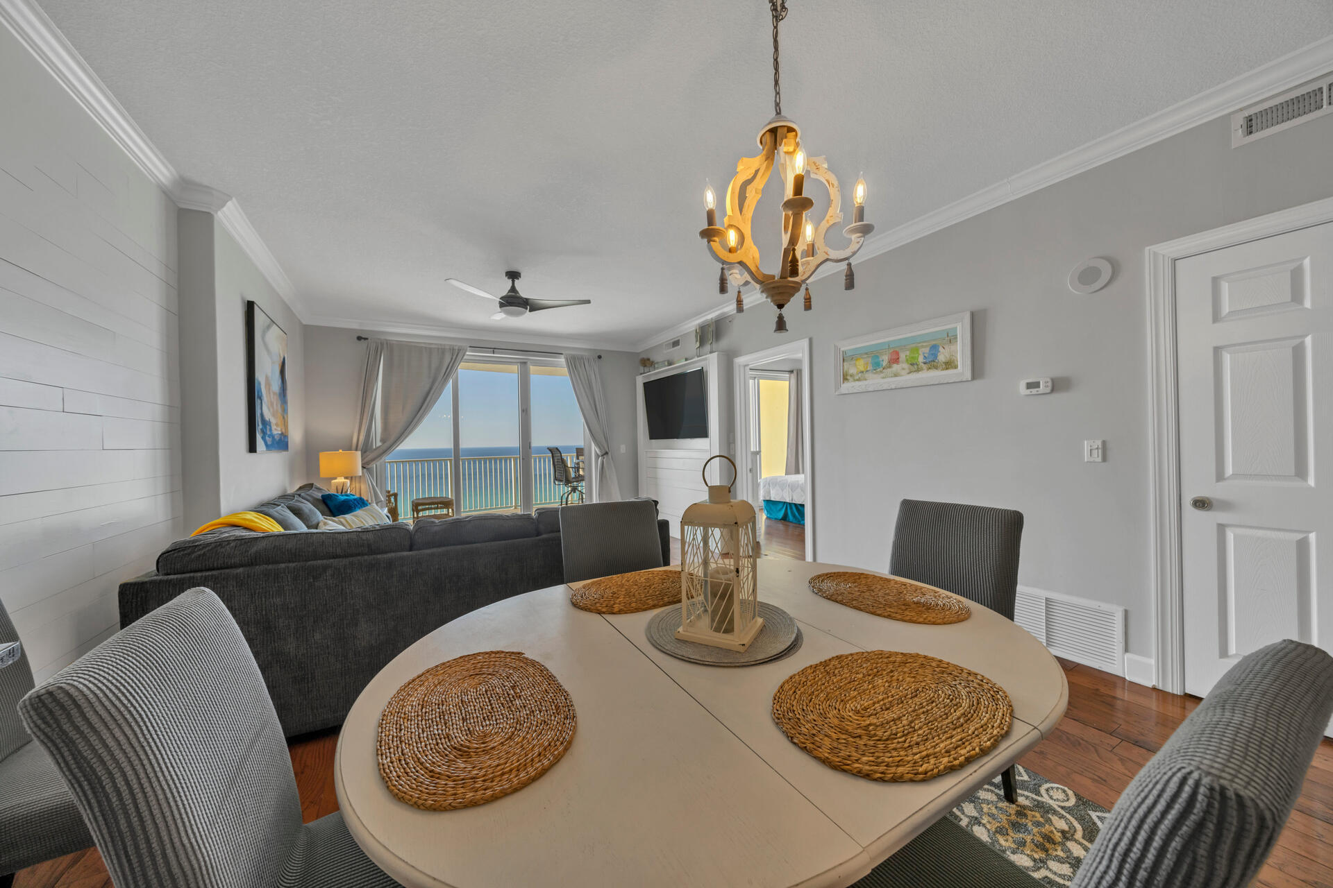 EMERALD ISLE - Residential