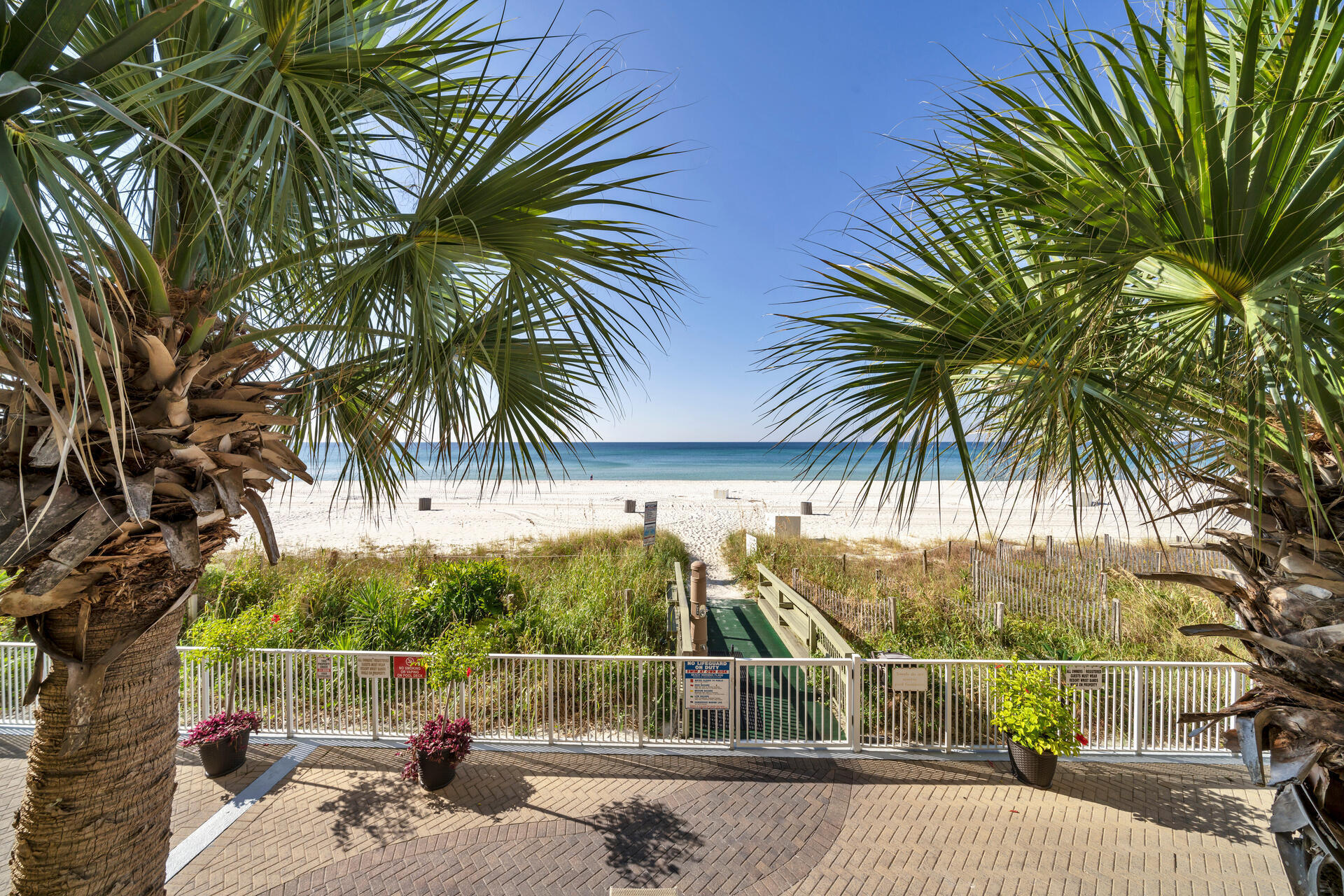 EMERALD ISLE - Residential