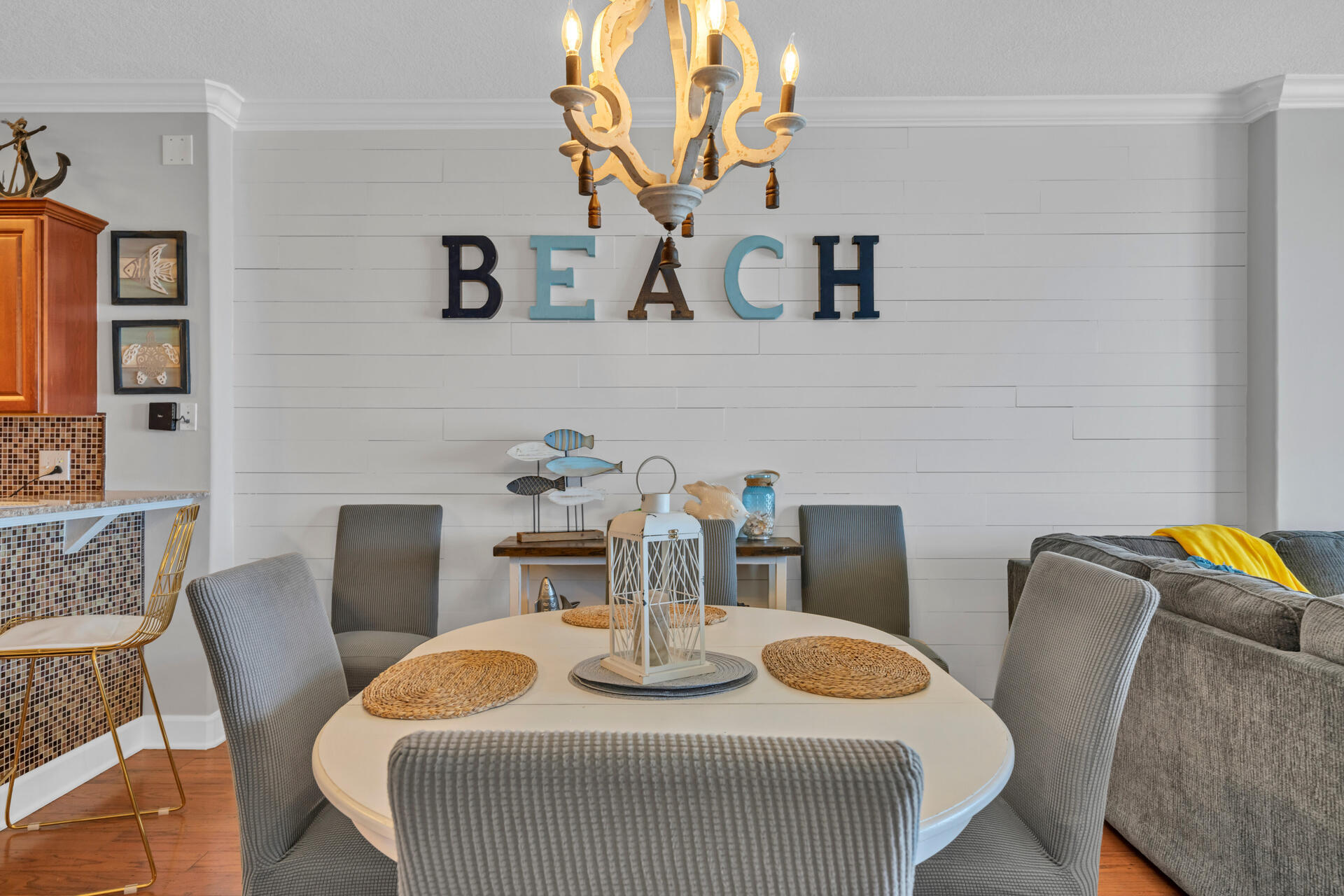 EMERALD ISLE - Residential