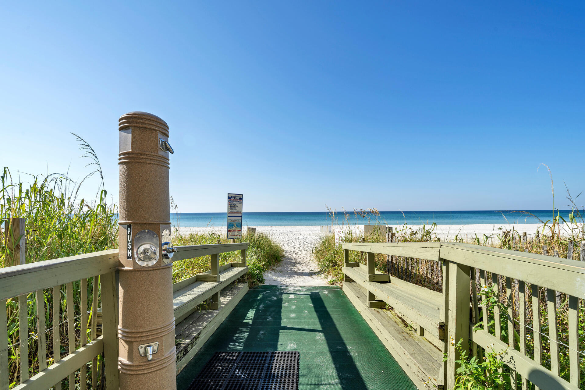 EMERALD ISLE - Residential