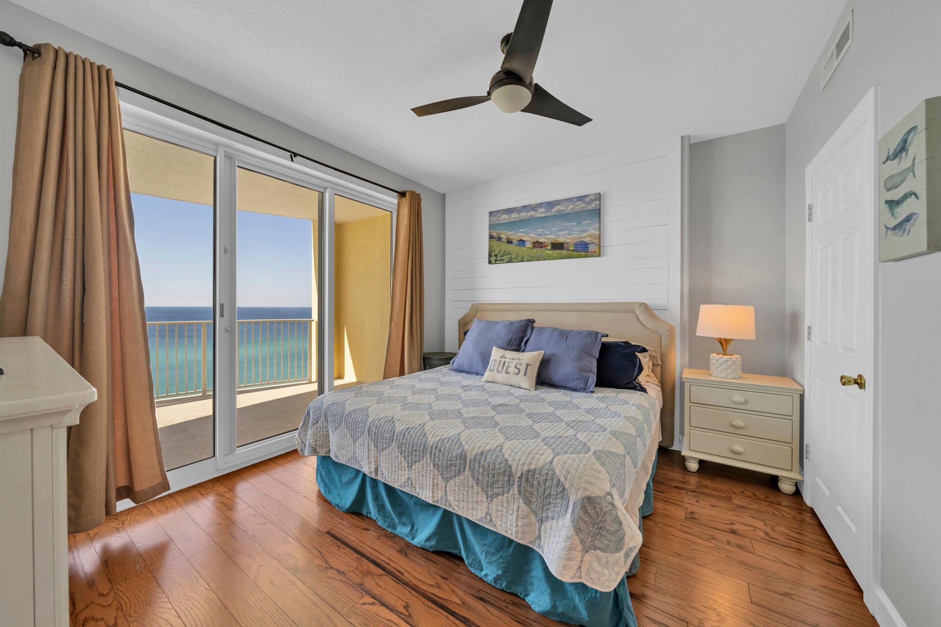 EMERALD ISLE - Residential